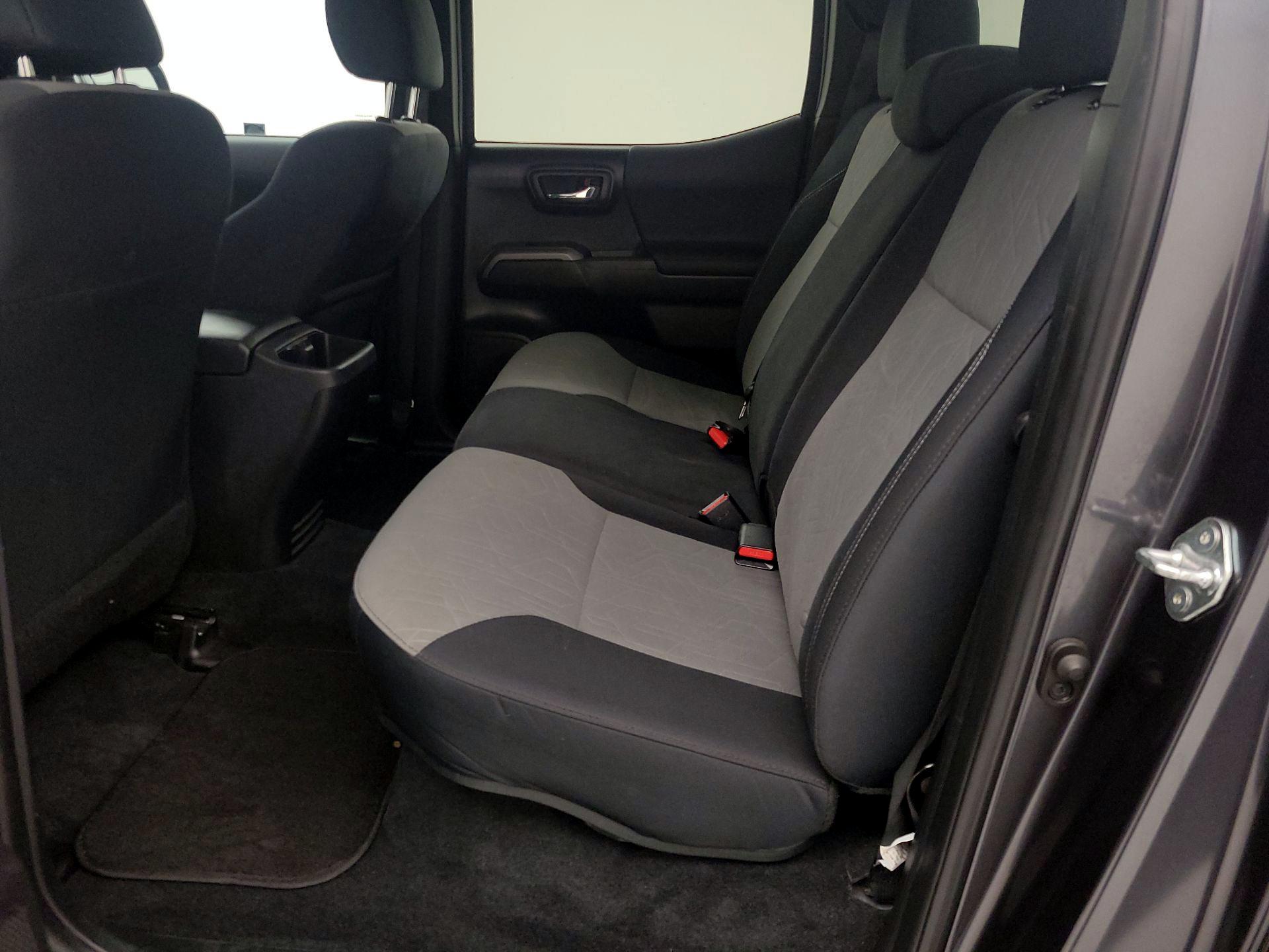 Thumbnail: 2023 Toyota Tacoma - 20