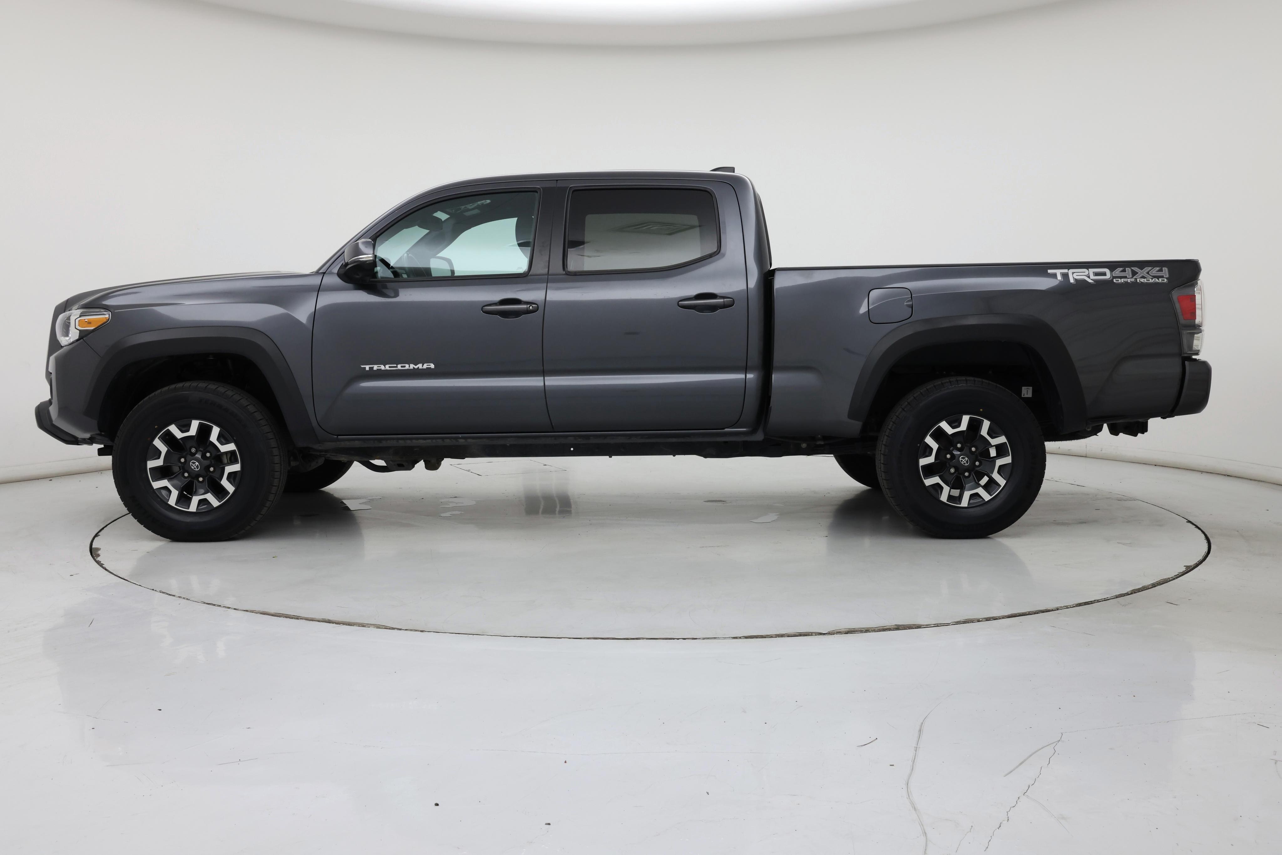 Thumbnail: 2023 Toyota Tacoma - 3