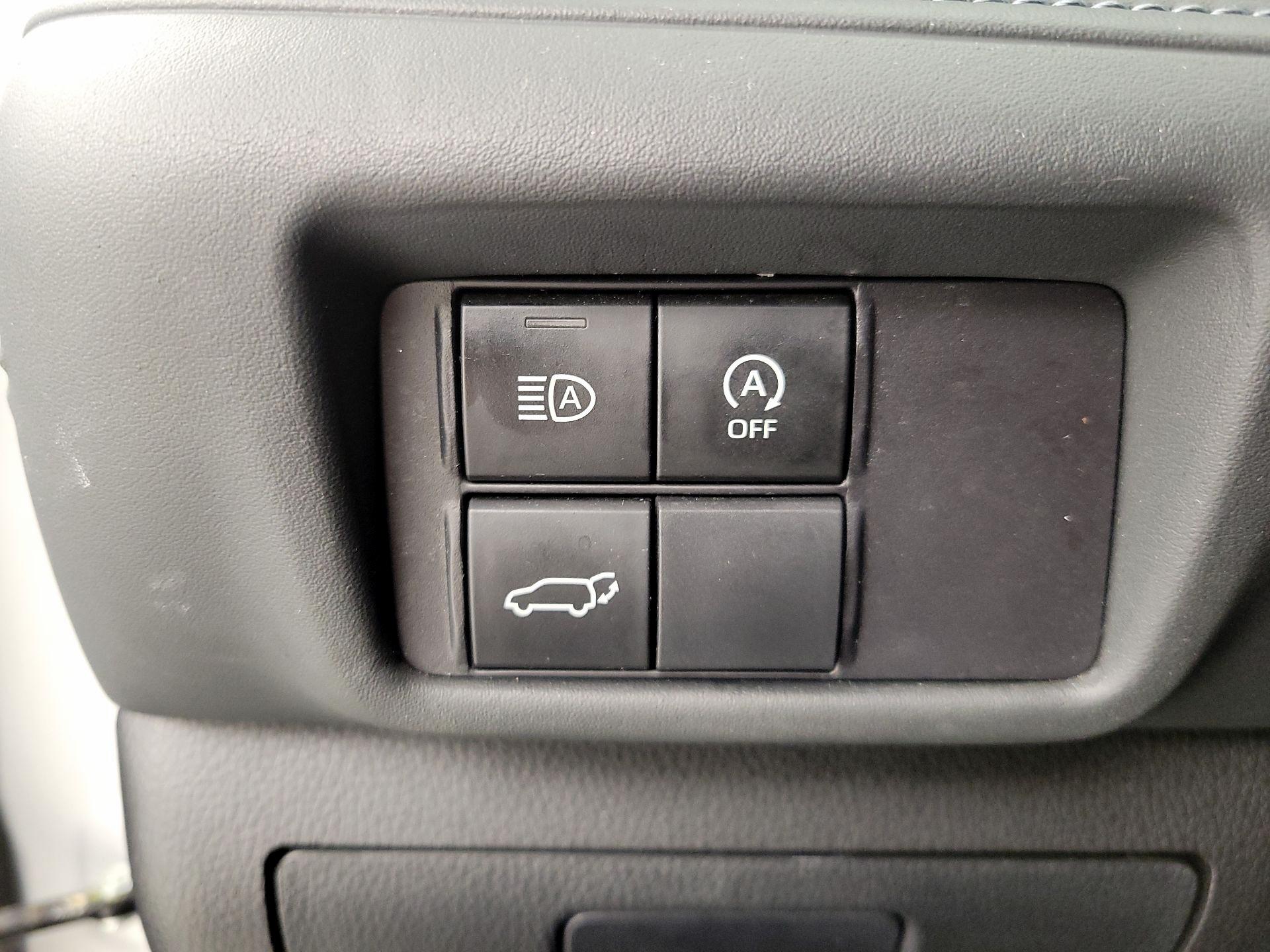 Thumbnail: 2024 Toyota Highlander - 13