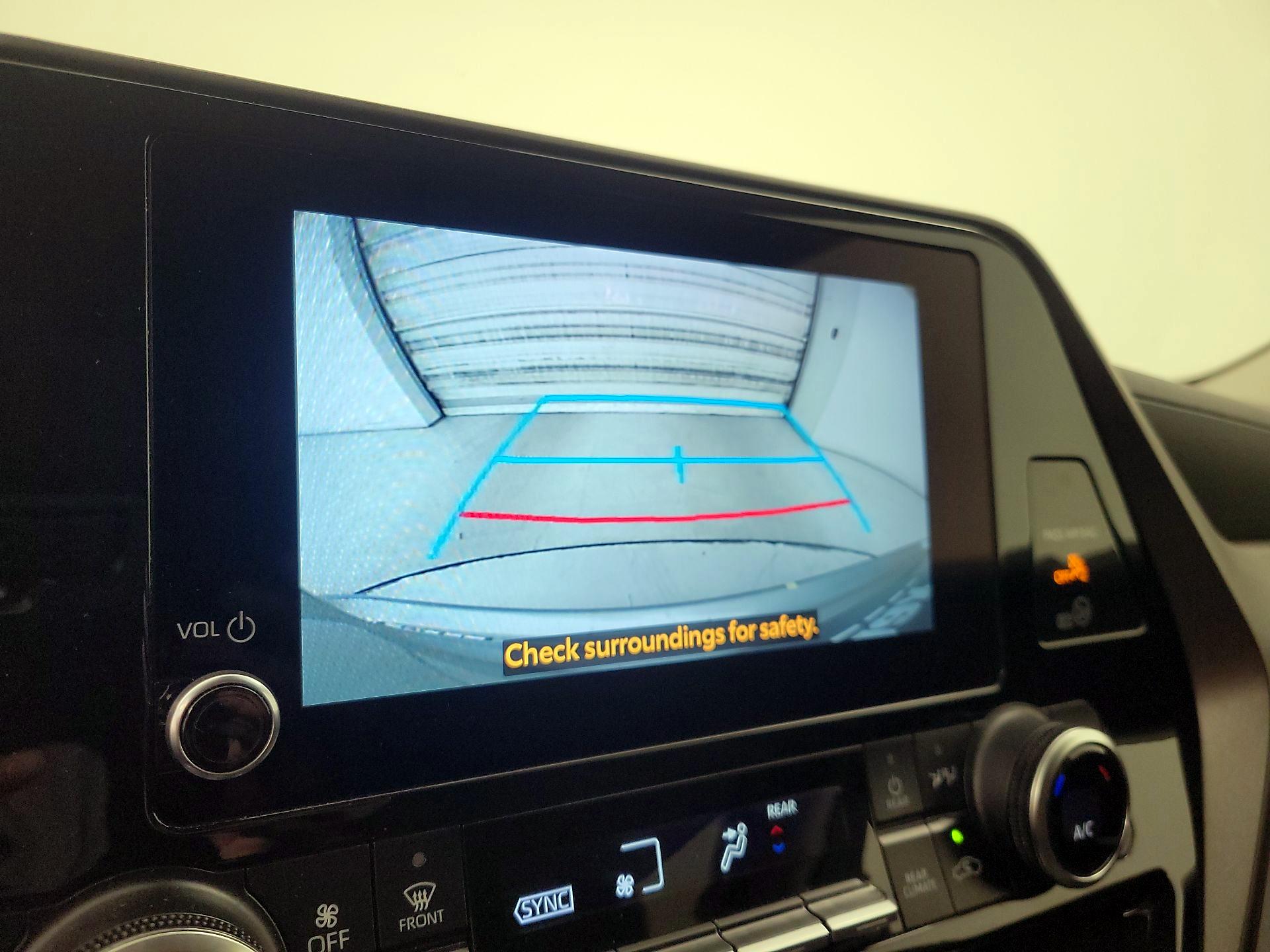 Thumbnail: 2024 Toyota Highlander - 14