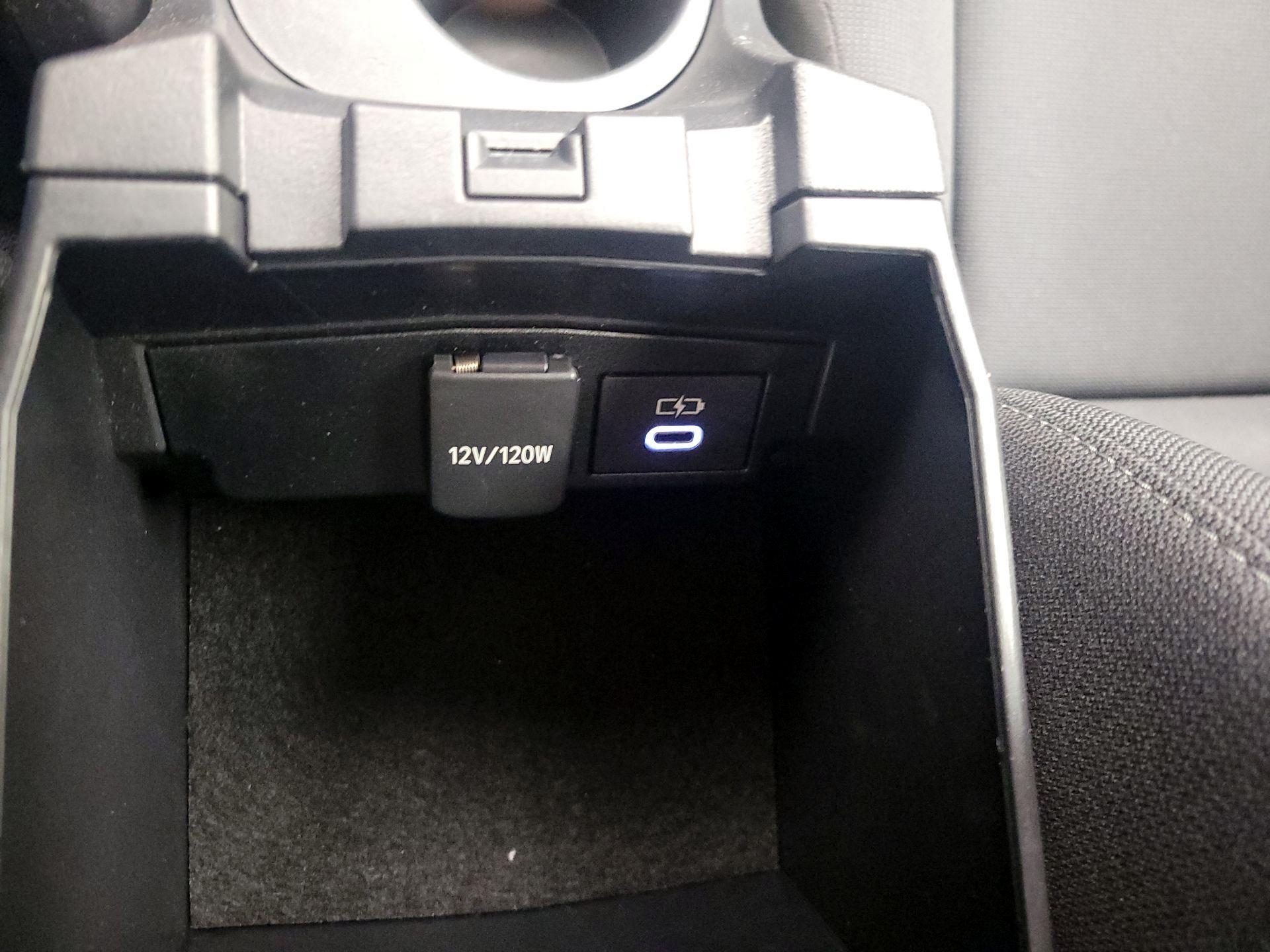 Thumbnail: 2024 Toyota Corolla - 18