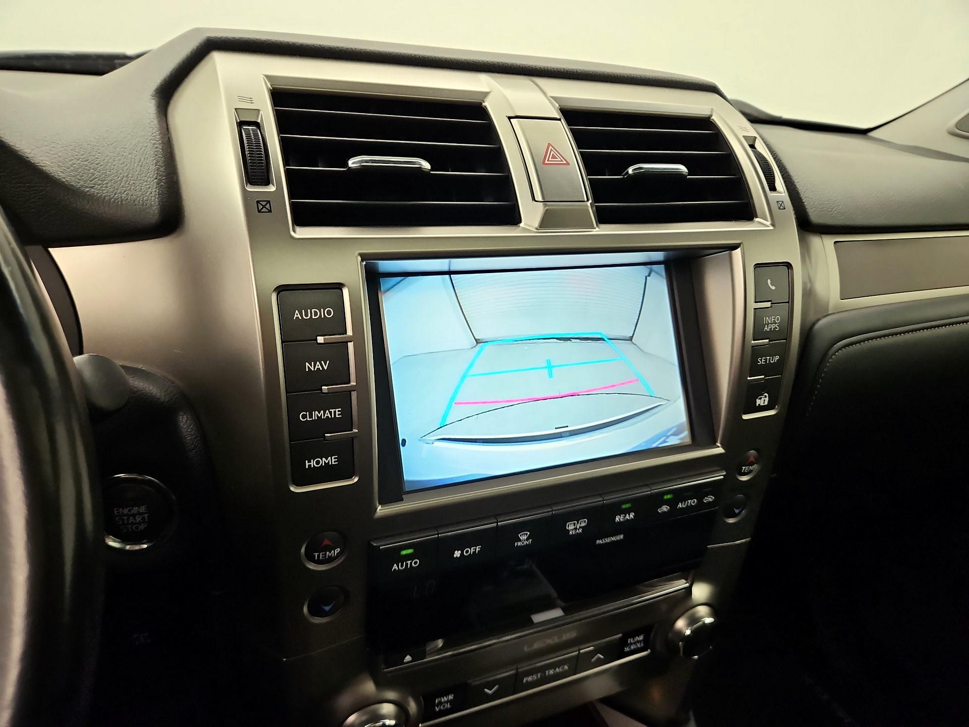 Thumbnail: 2018 Lexus GX - 15