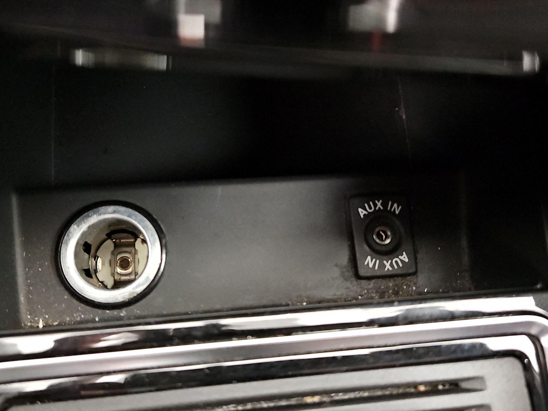 Thumbnail: 2015 Volkswagen Jetta - 17