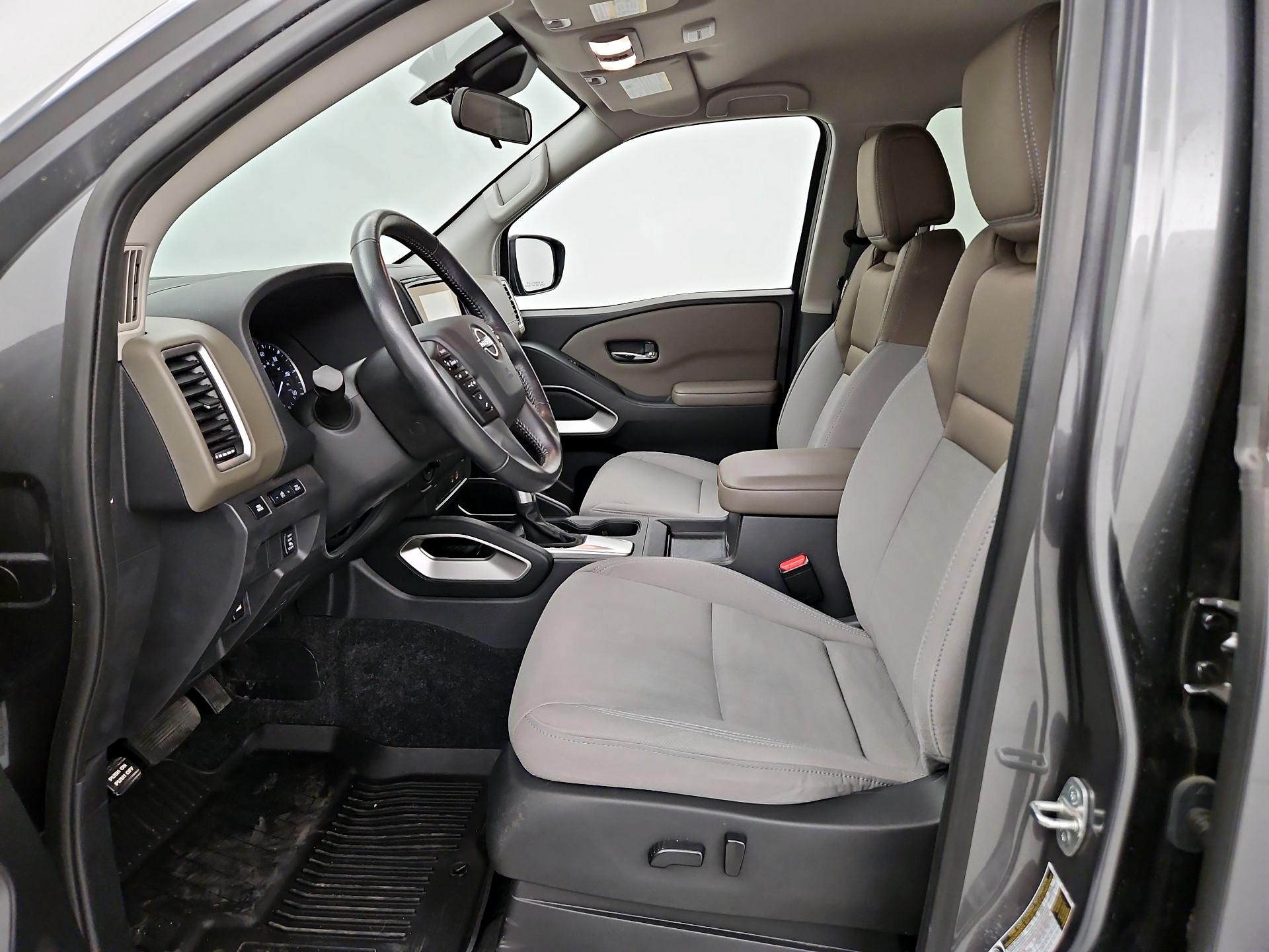 Thumbnail: 2022 Nissan Frontier - 11