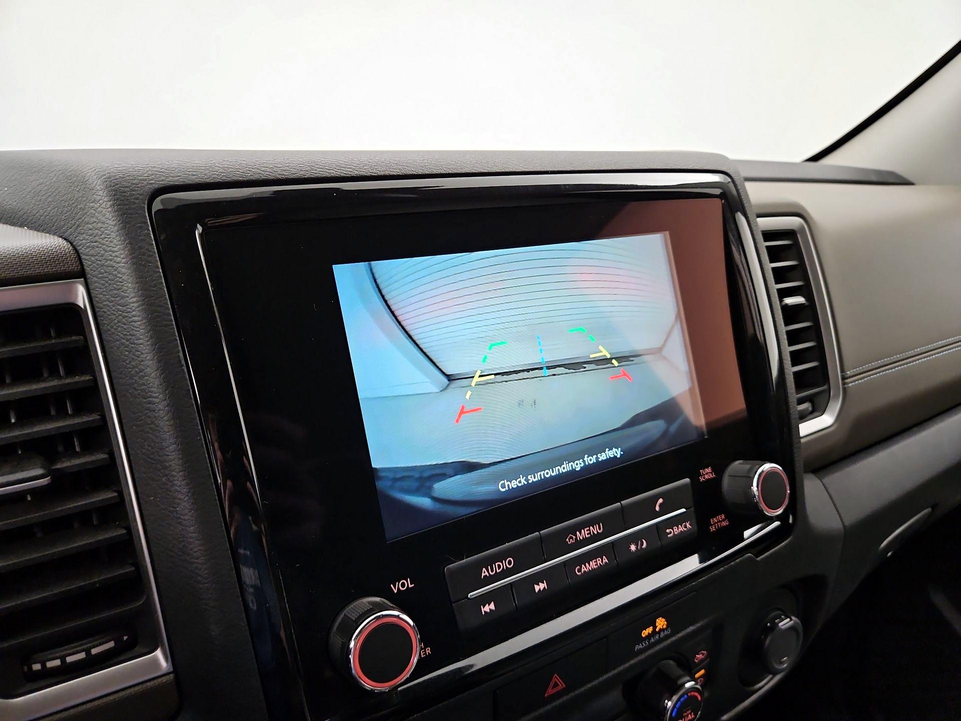 Thumbnail: 2022 Nissan Frontier - 14