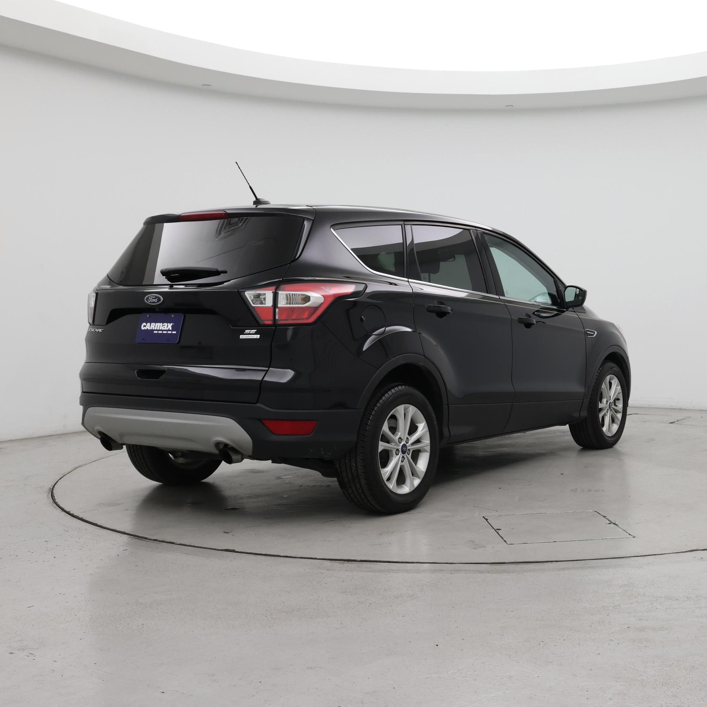 Thumbnail: 2017 Ford Escape - 8