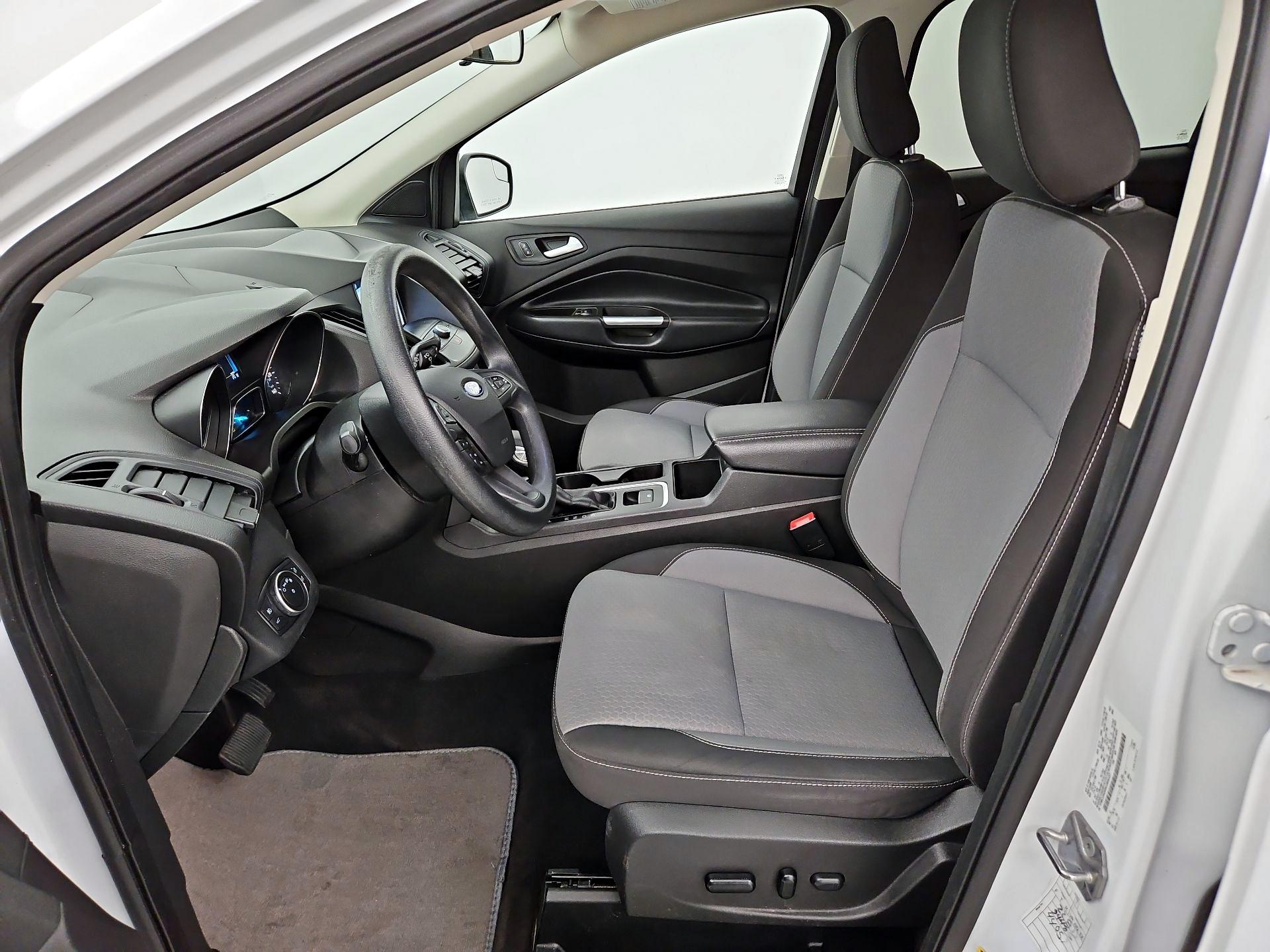 Thumbnail: 2019 Ford Escape - 11