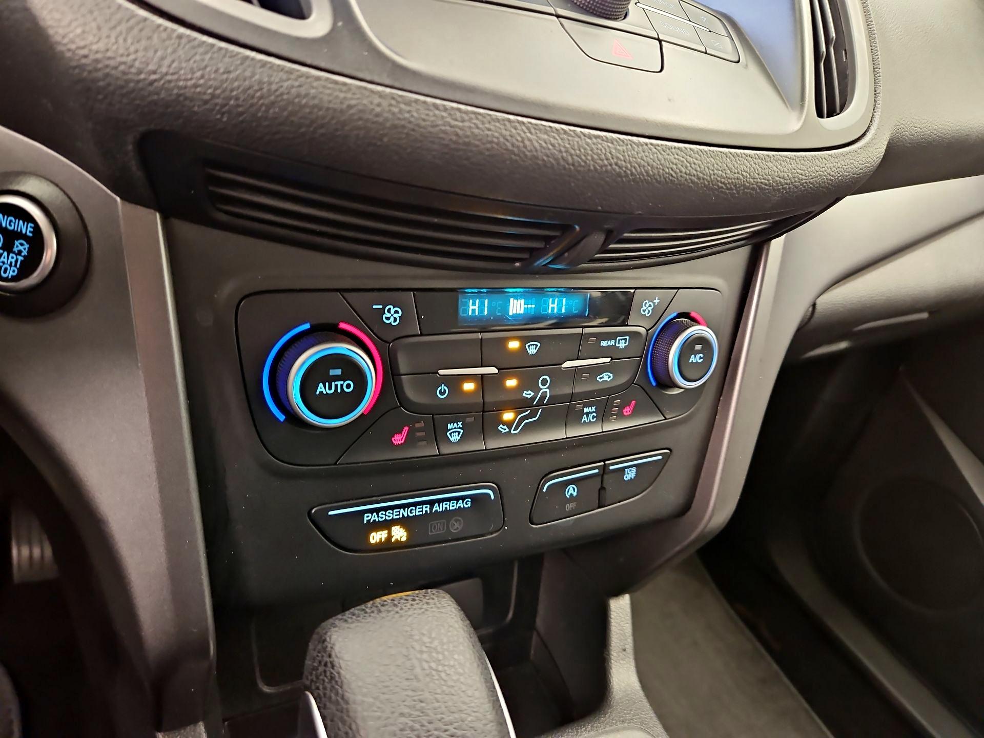 Thumbnail: 2019 Ford Escape - 16