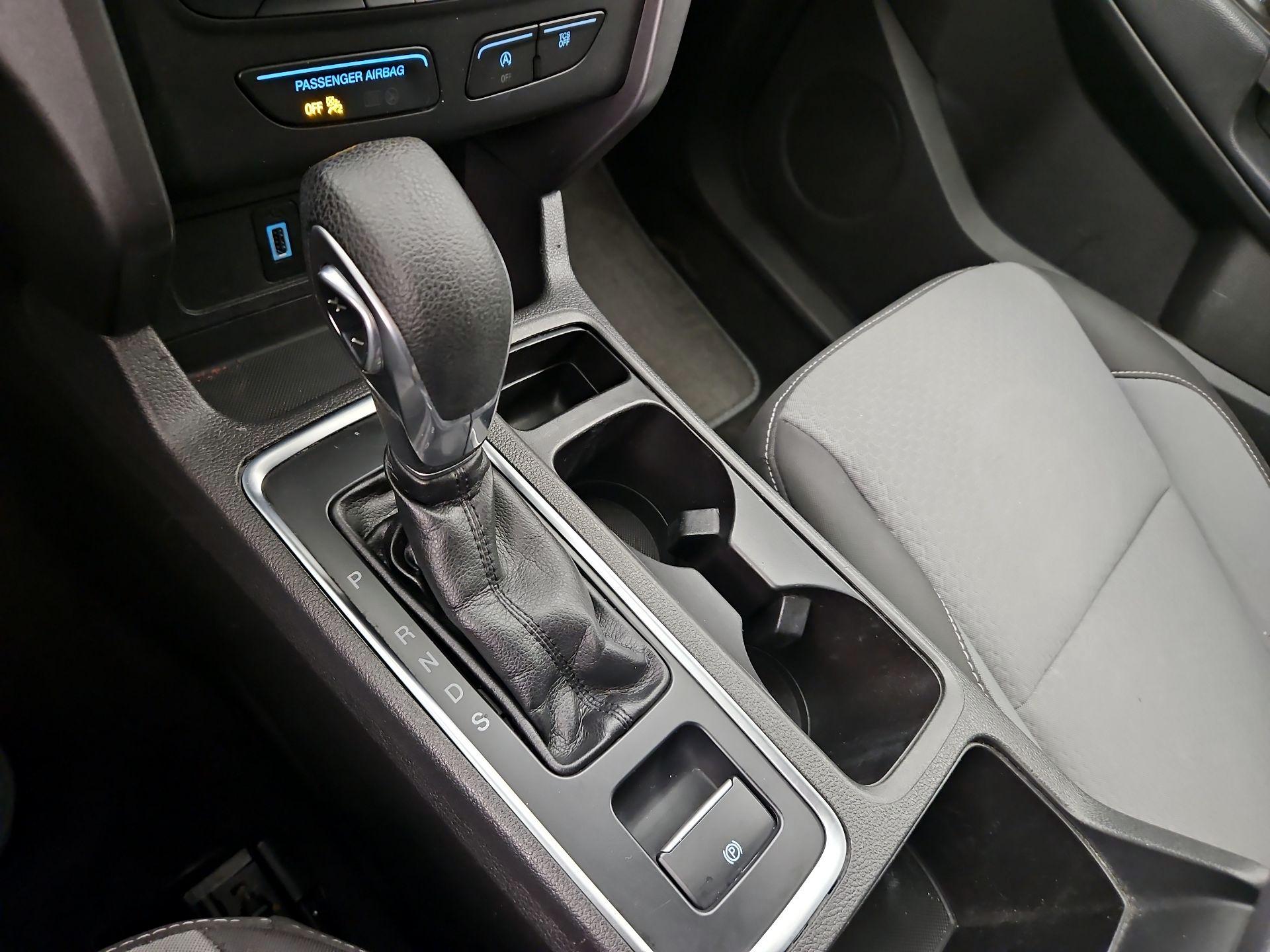 Thumbnail: 2019 Ford Escape - 17