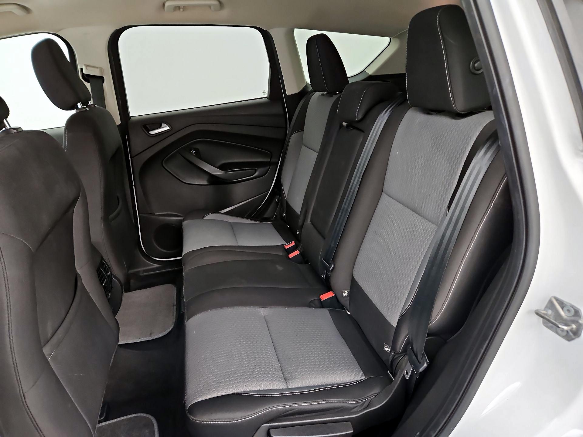 Thumbnail: 2019 Ford Escape - 19