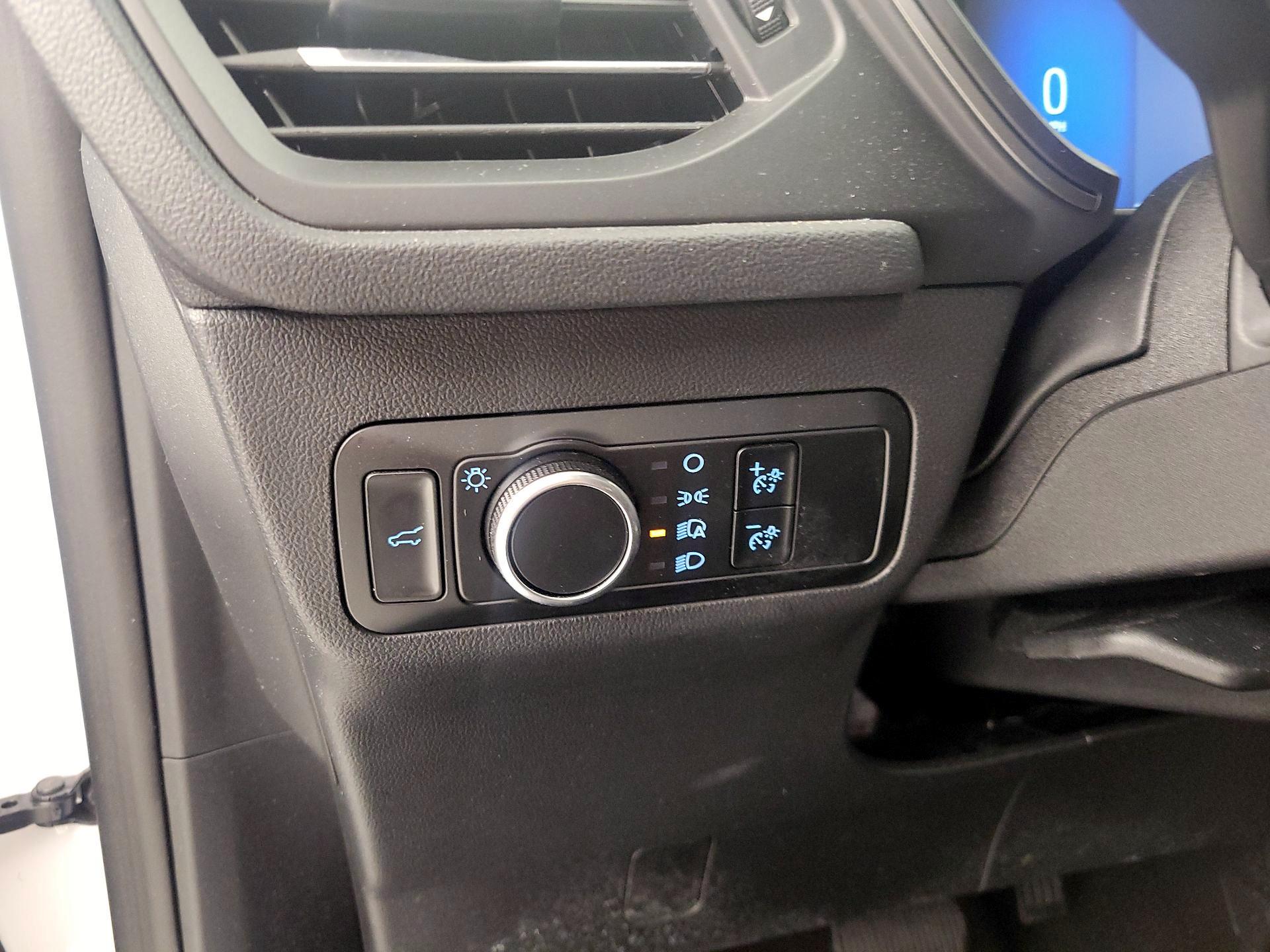 Thumbnail: 2024 Ford Escape - 13