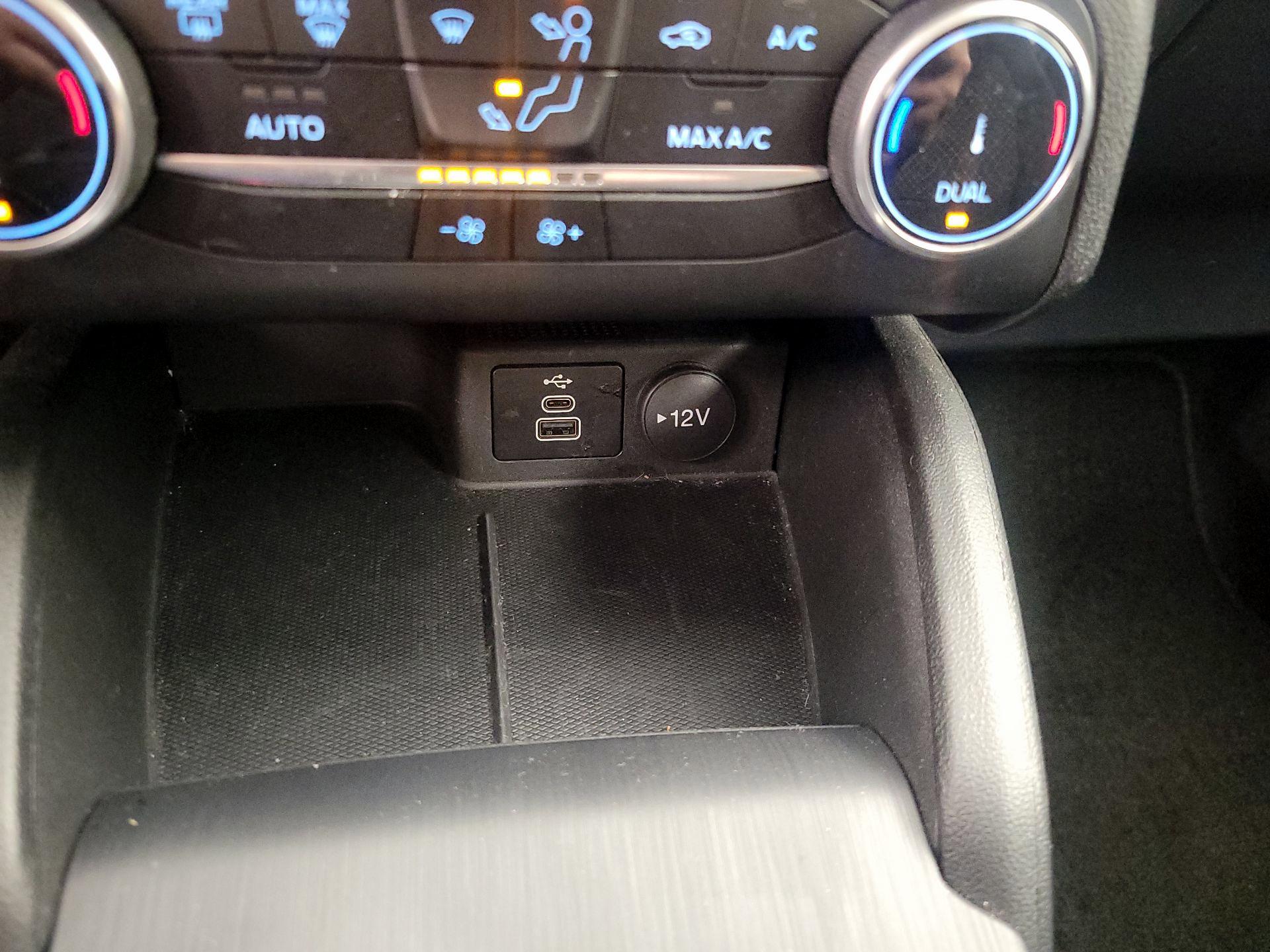 Thumbnail: 2024 Ford Escape - 18