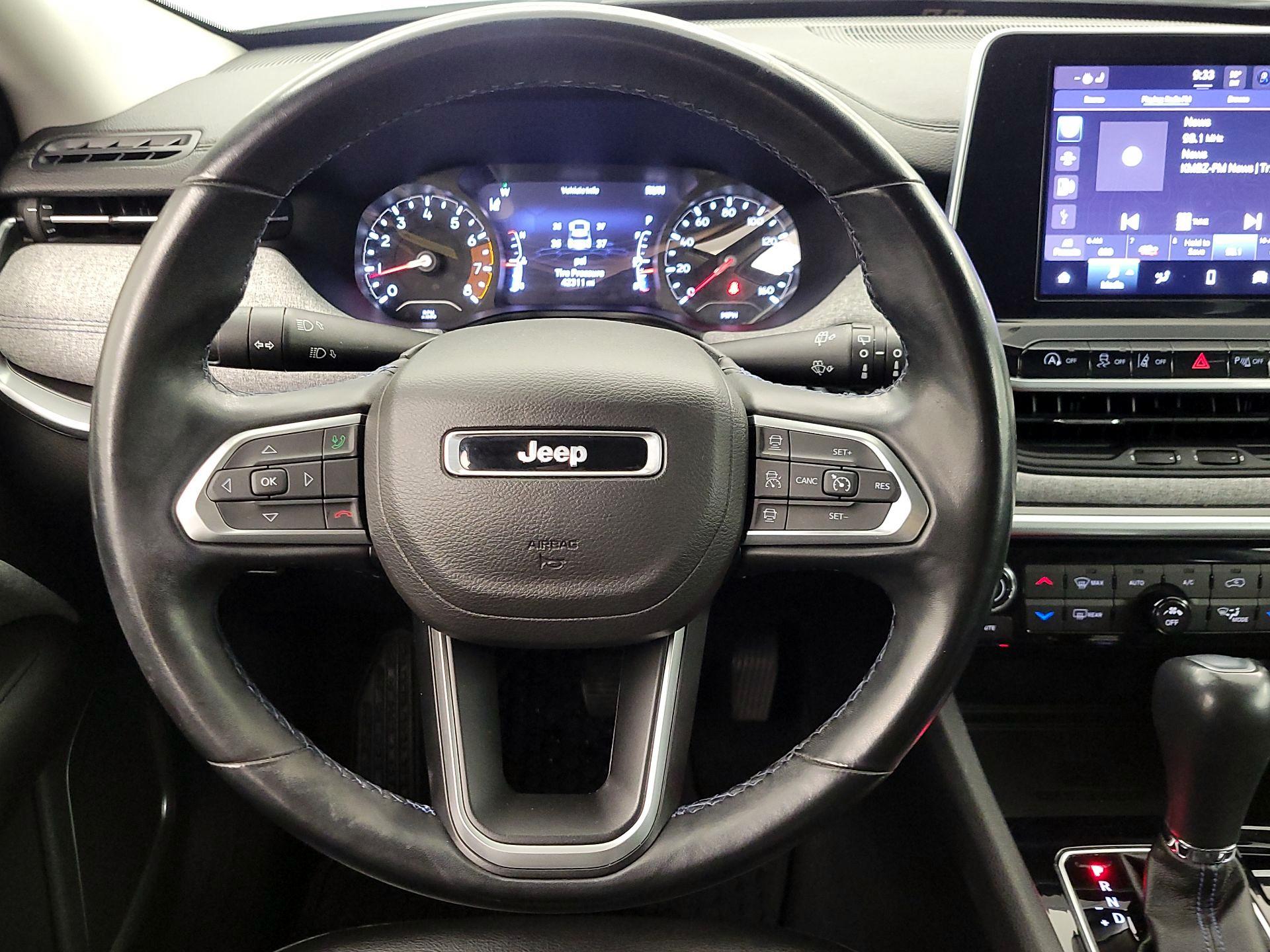 Thumbnail: 2022 Jeep Compass - 10