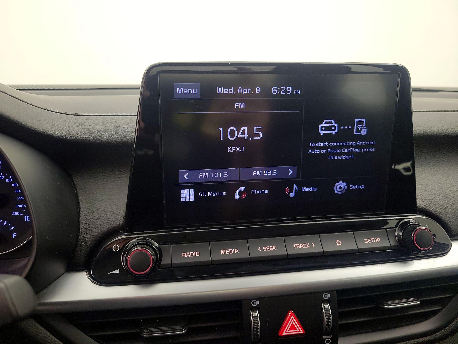 Thumbnail: 2023 Kia Forte - 15