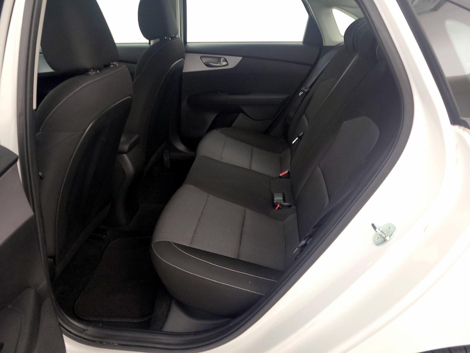 Thumbnail: 2023 Kia Forte - 19