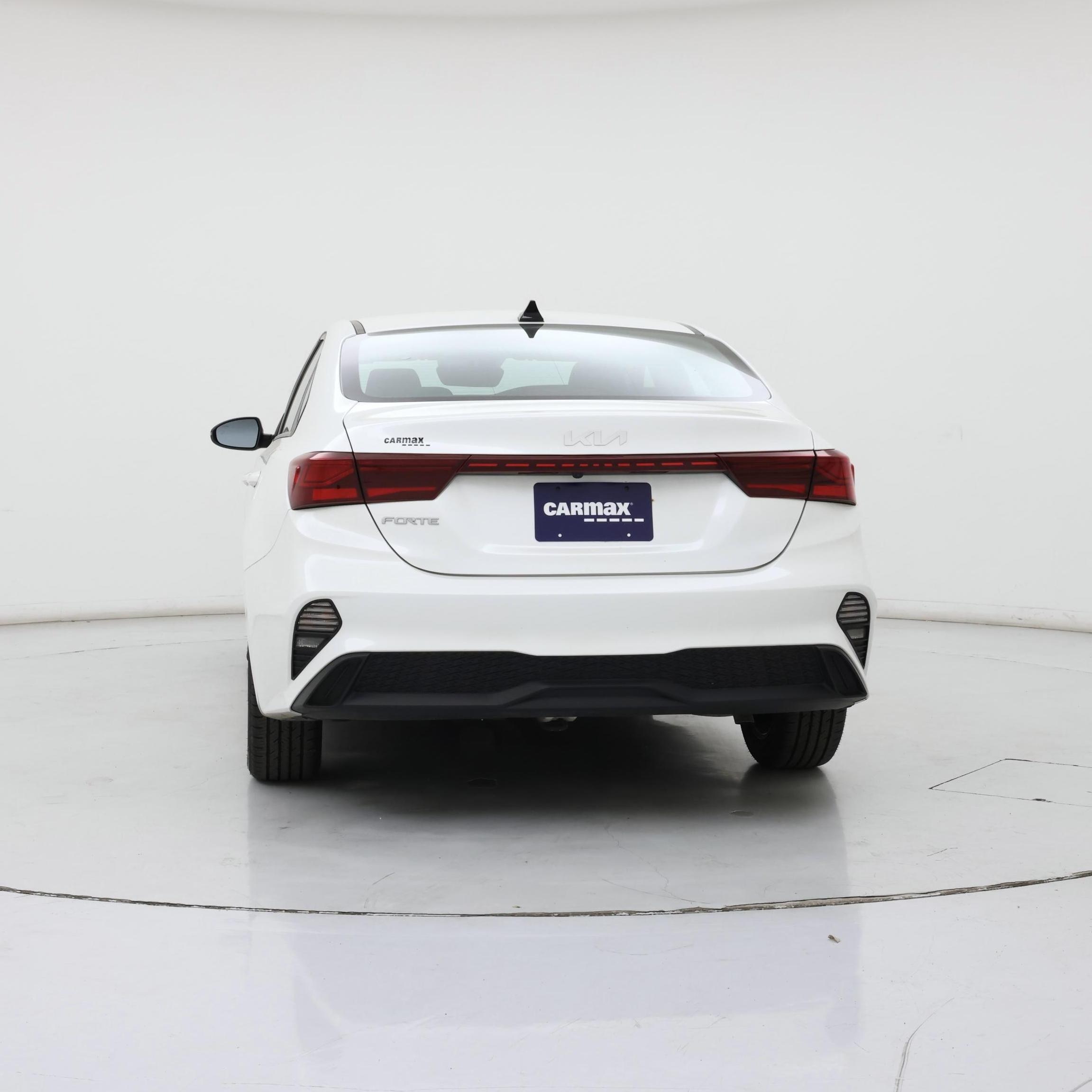 Thumbnail: 2023 Kia Forte - 6