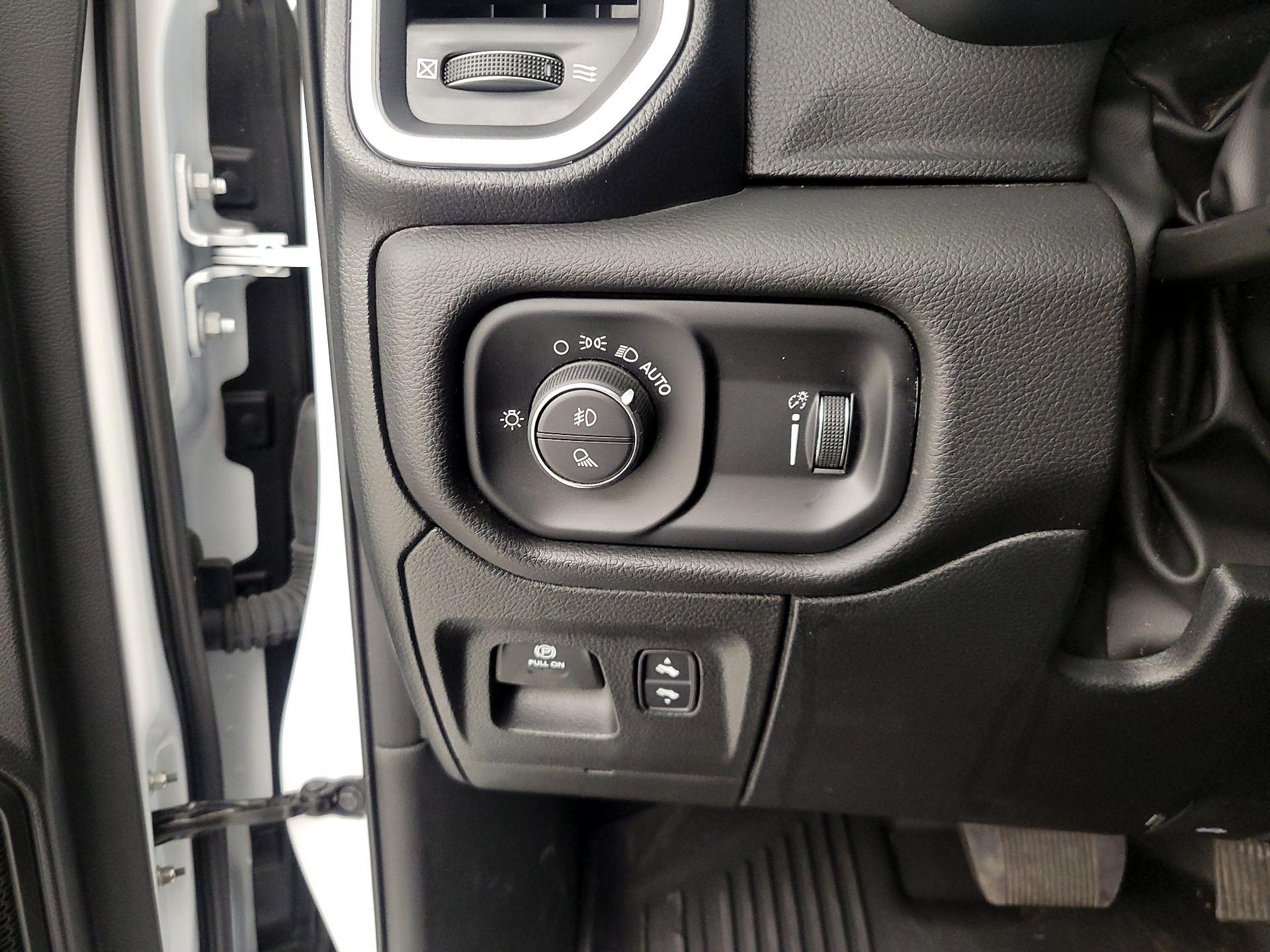 Thumbnail: 2023 RAM 1500 - 13