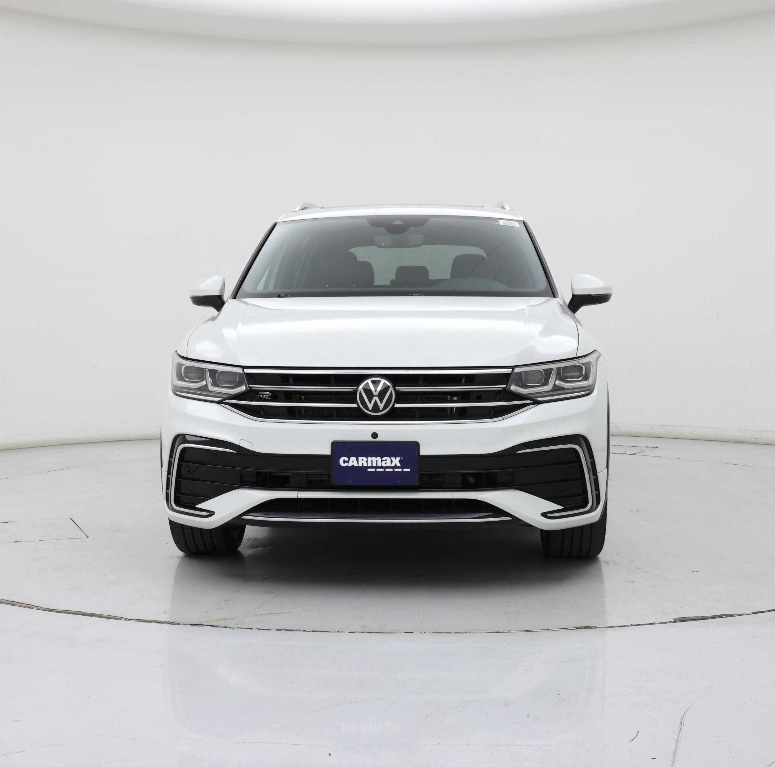 Thumbnail: 2022 Volkswagen Tiguan - 5