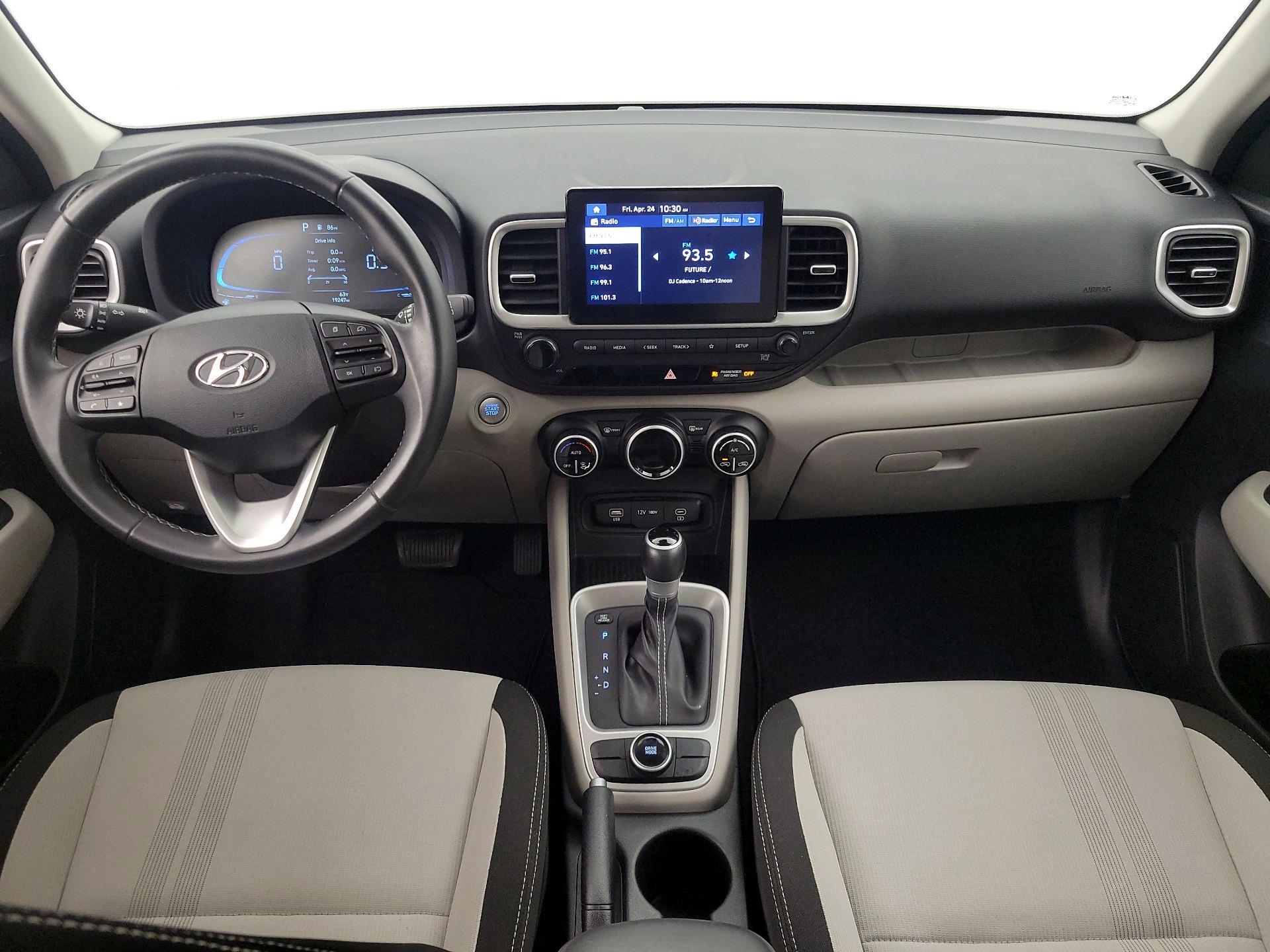 Thumbnail: 2025 Hyundai Venue - 9