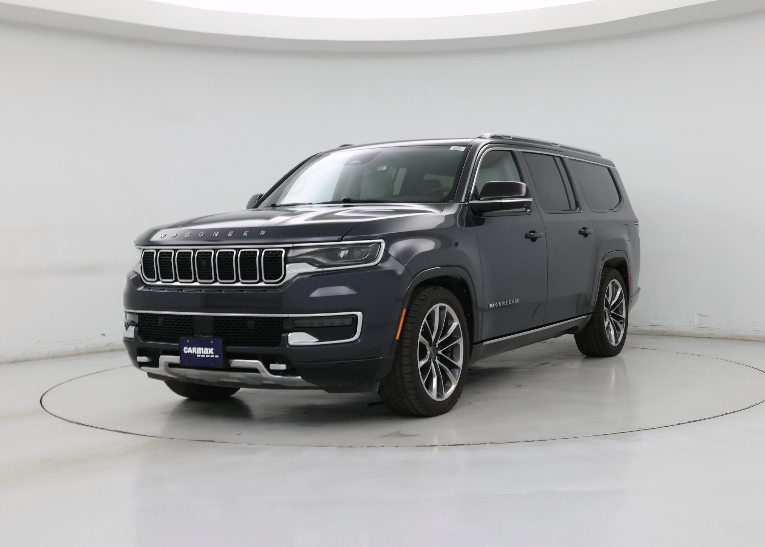 Thumbnail: 2023 Jeep Wagoneer - 4