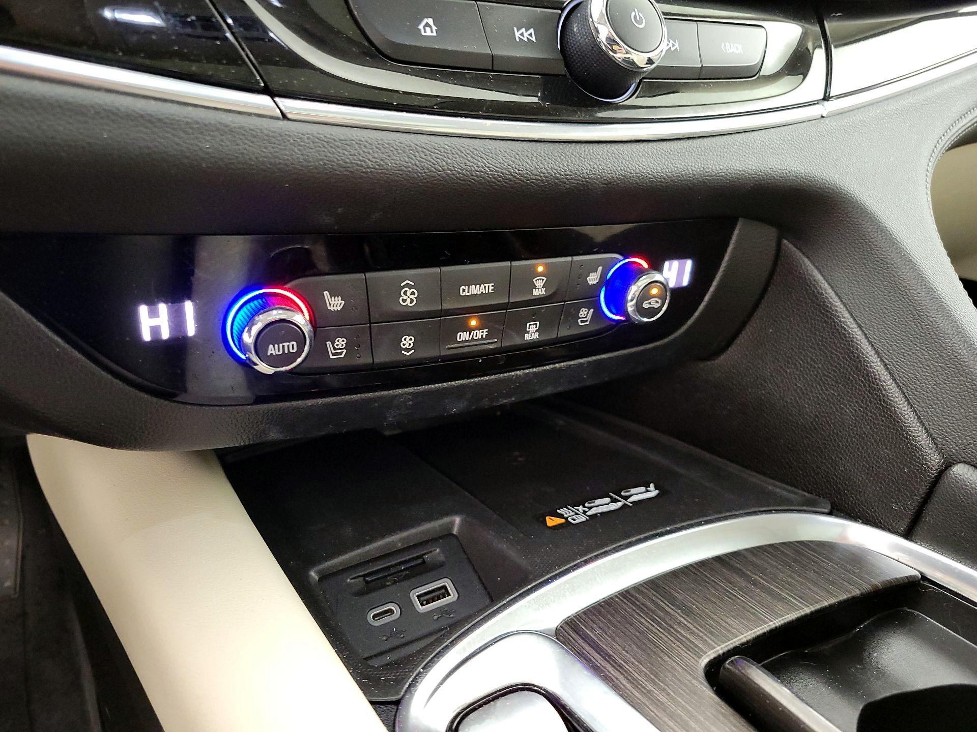 Thumbnail: 2023 Buick Enclave - 17