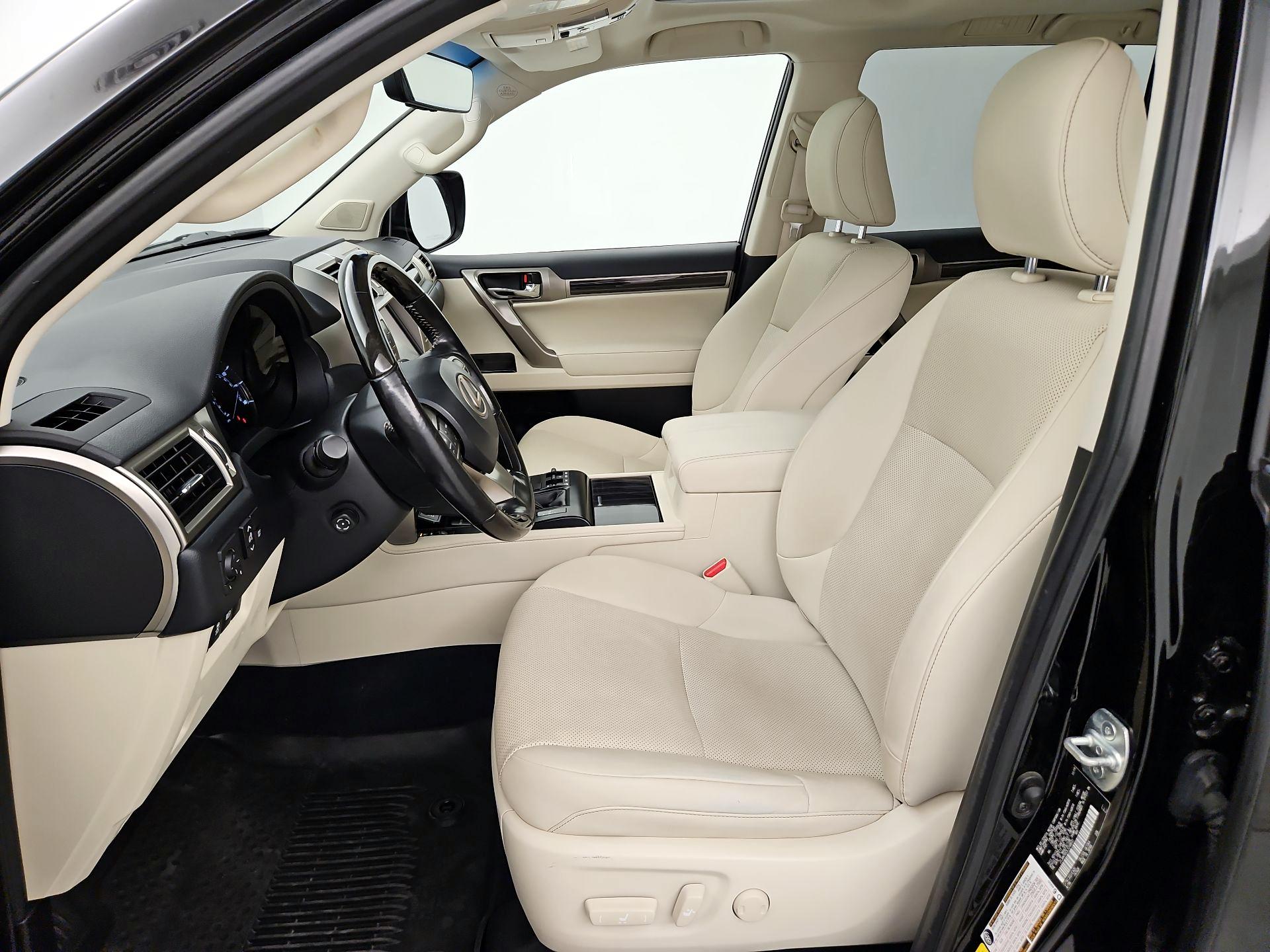 Thumbnail: 2020 Lexus GX - 11