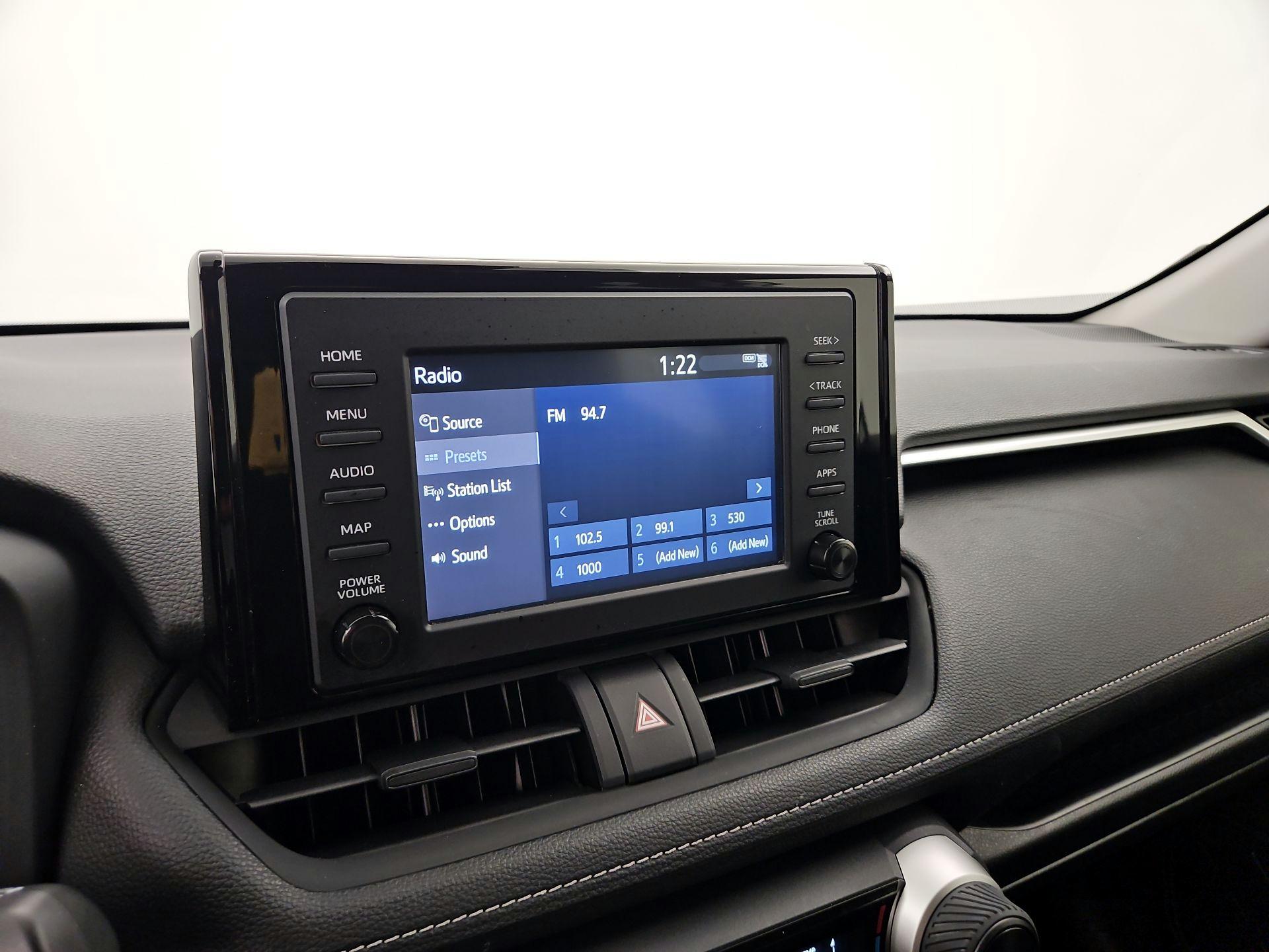 Thumbnail: 2019 Toyota RAV4 - 15