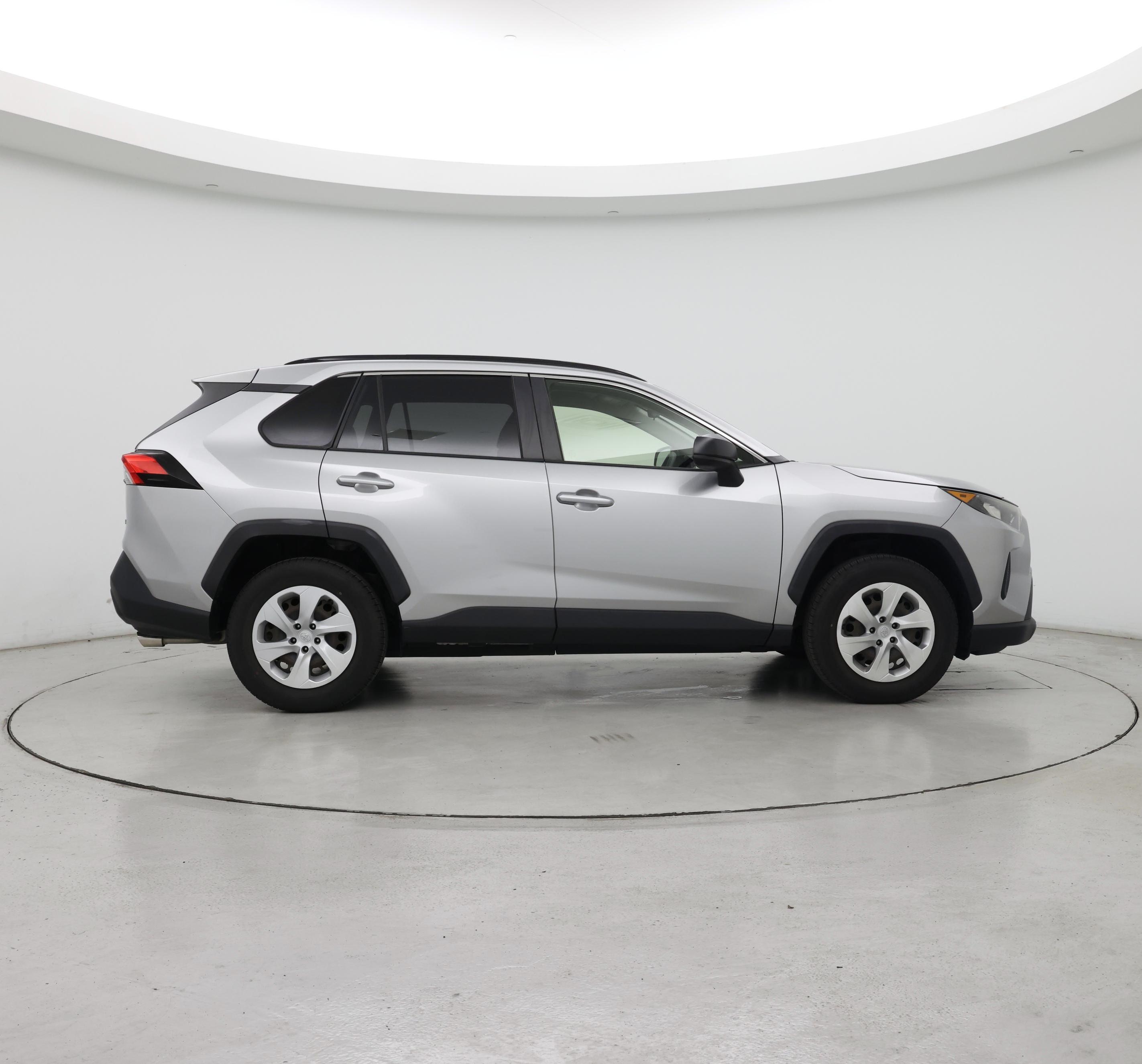 Thumbnail: 2019 Toyota RAV4 - 7