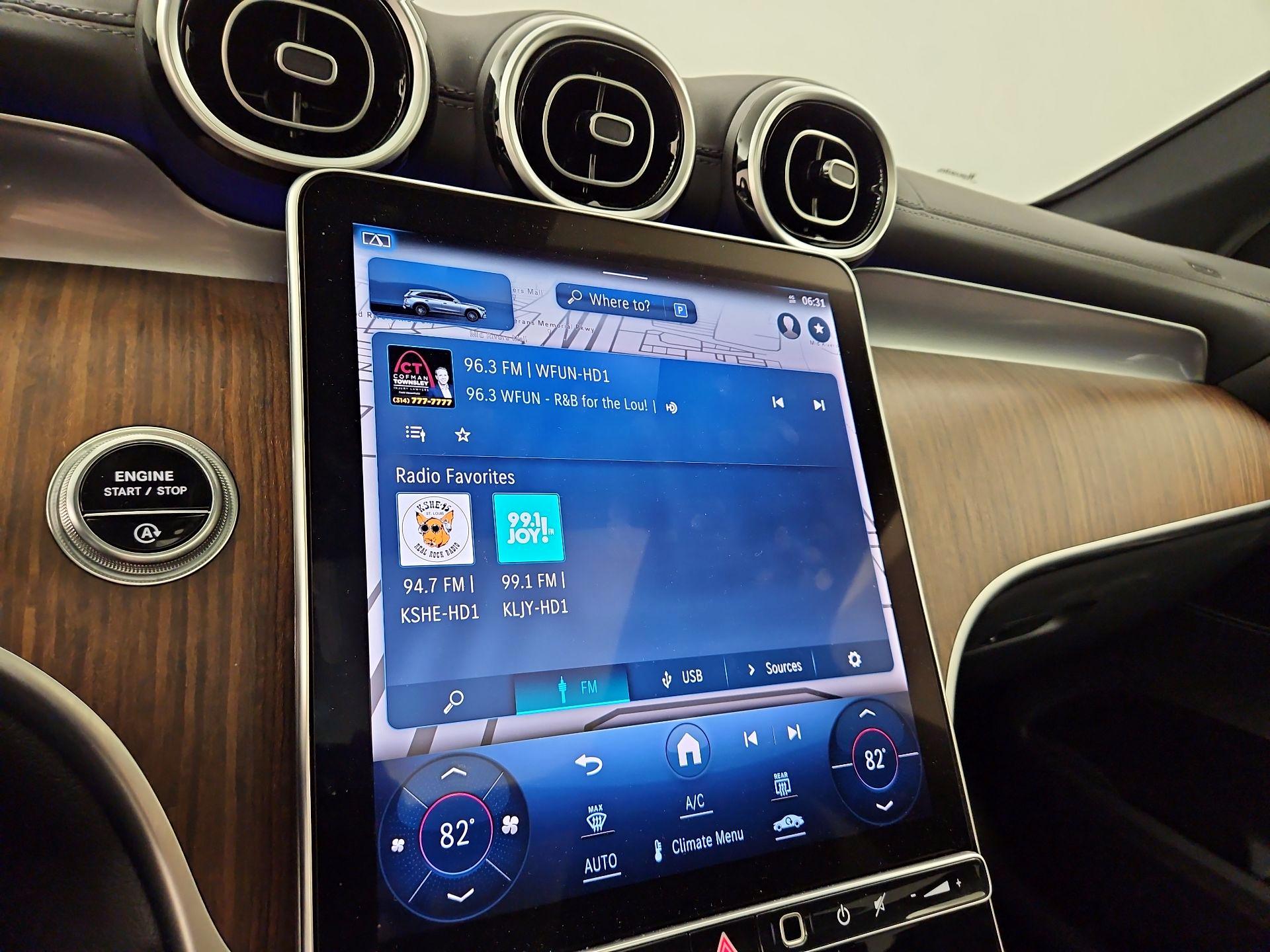 Thumbnail: 2024 Mercedes-Benz GLC - 16