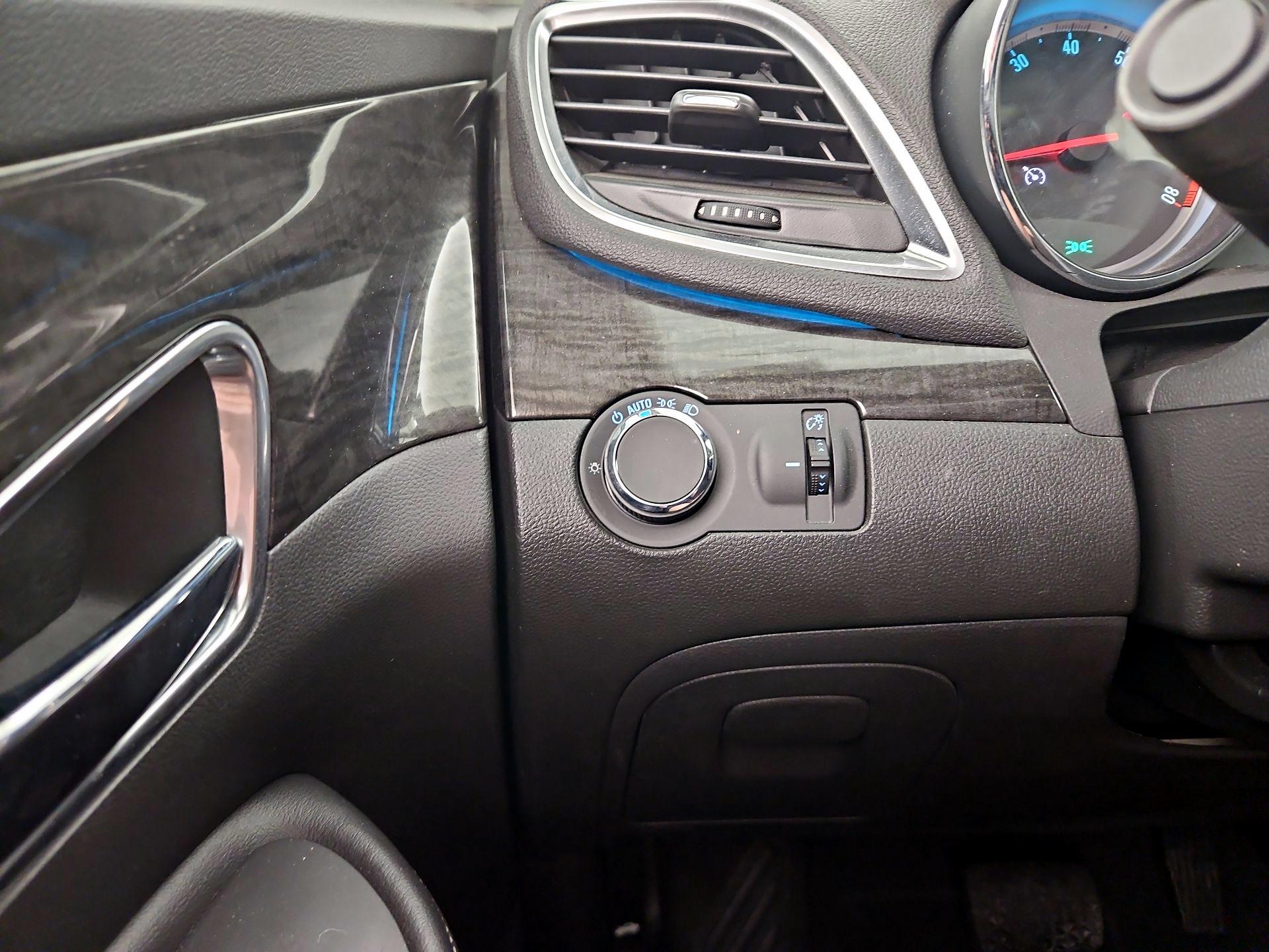 Thumbnail: 2015 Buick Encore - 13