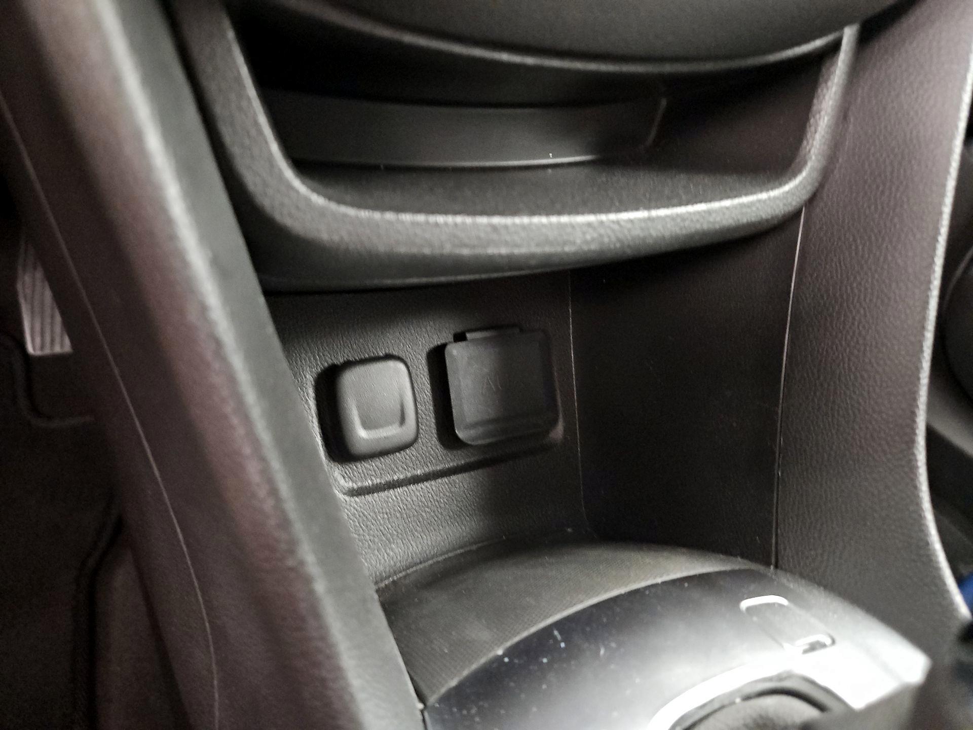 Thumbnail: 2015 Buick Encore - 18