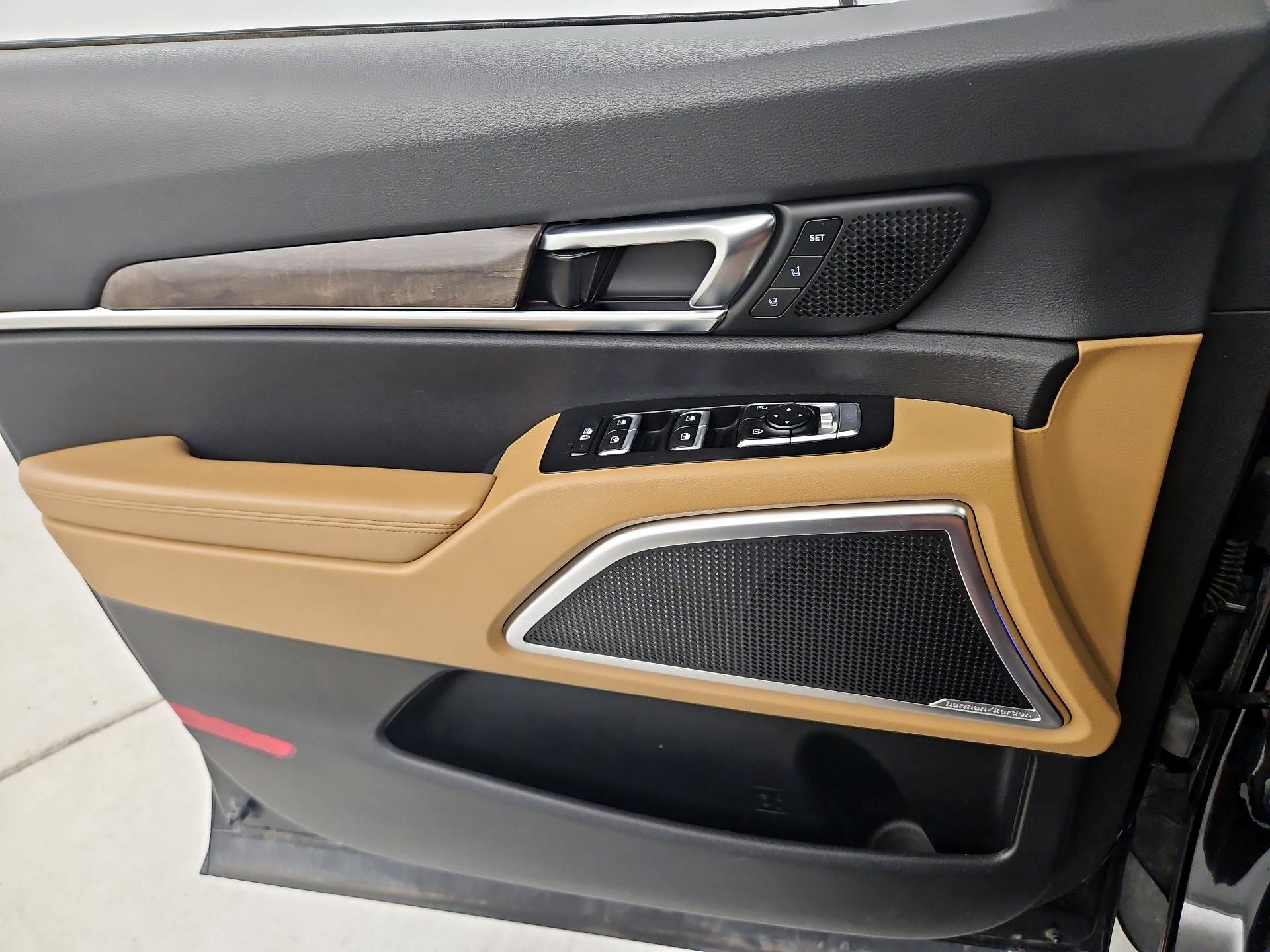 Thumbnail: 2020 Kia Telluride - 12