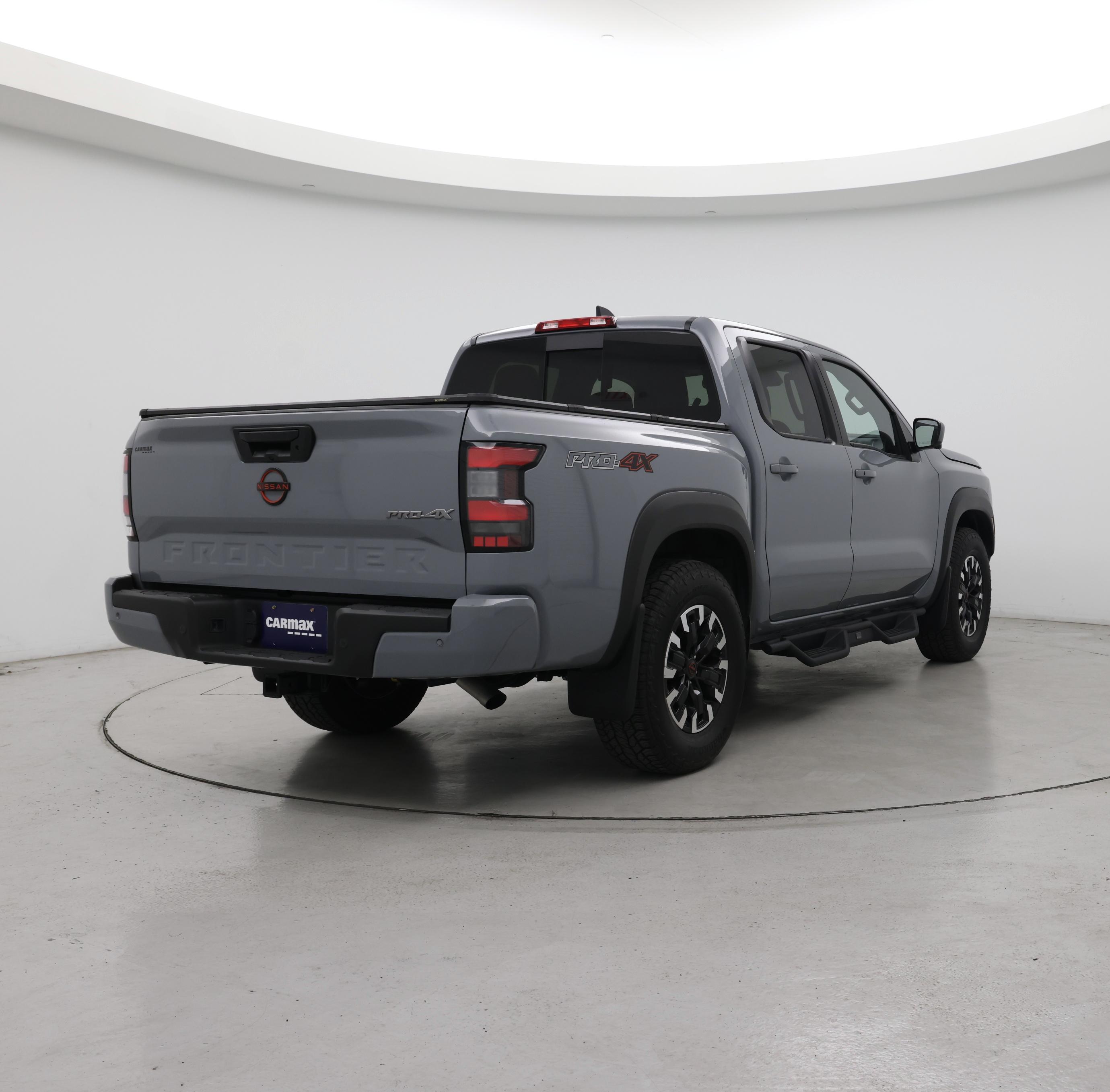 Thumbnail: 2023 Nissan Frontier - 8