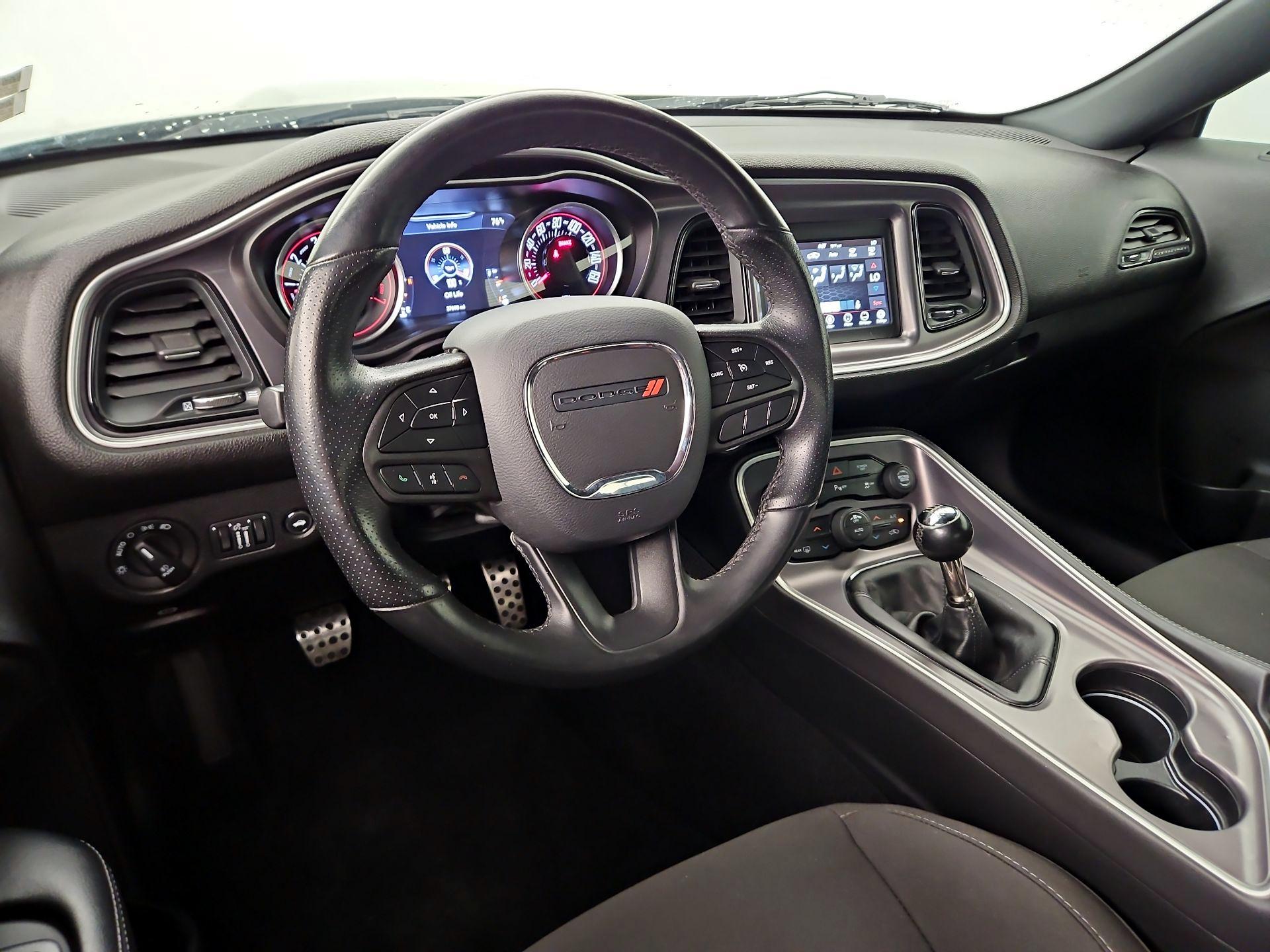 Thumbnail: 2020 Dodge Challenger - 9