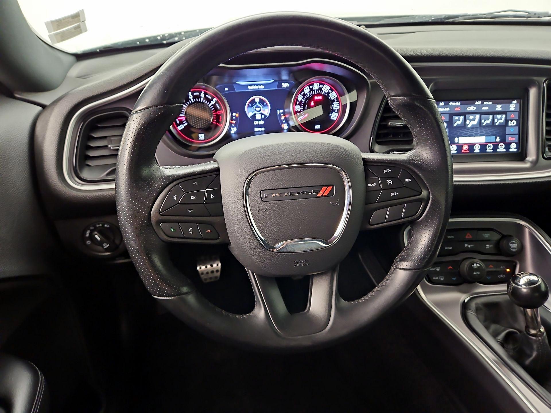 Thumbnail: 2020 Dodge Challenger - 10