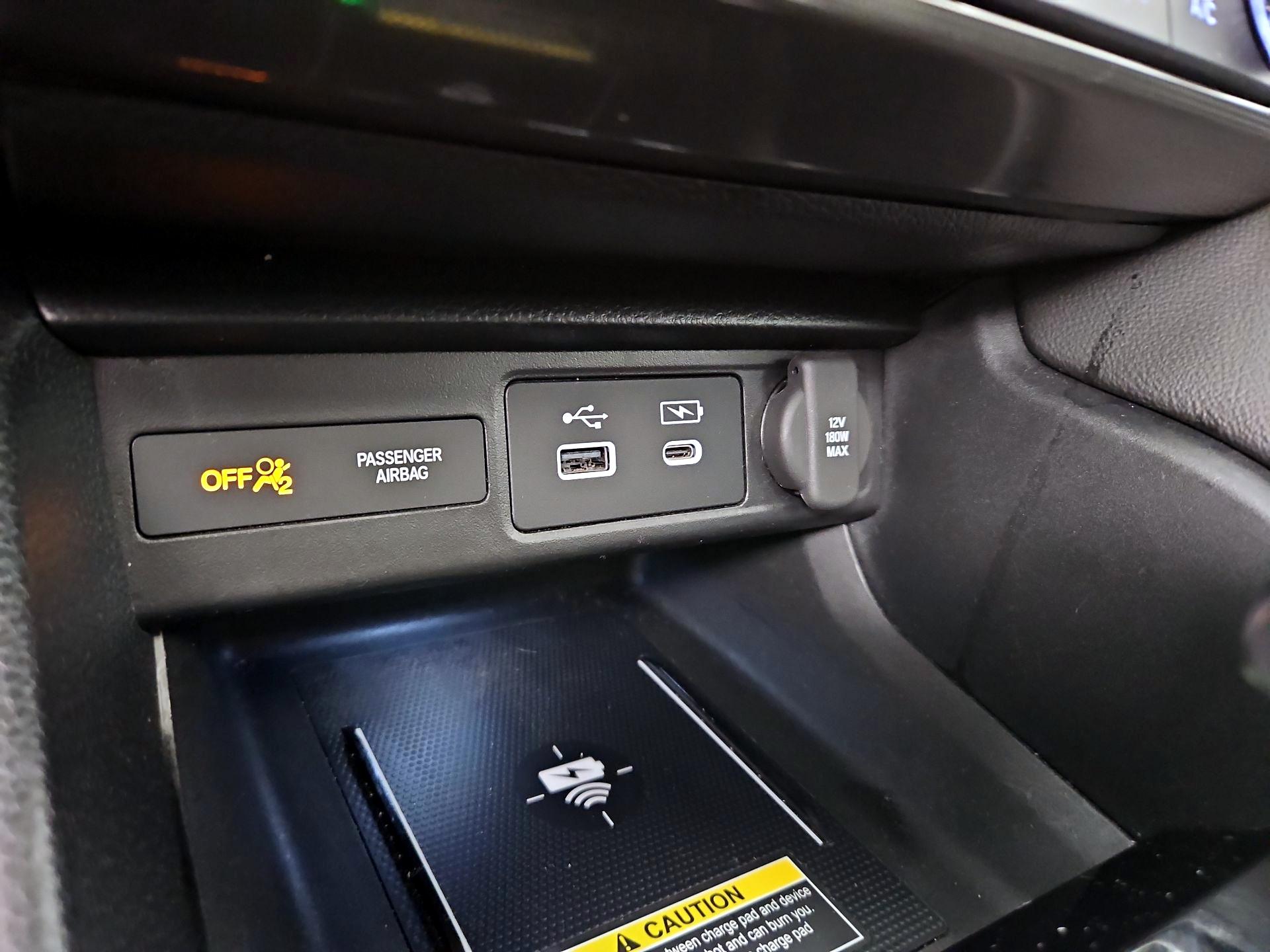 Thumbnail: 2023 Acura Integra - 18