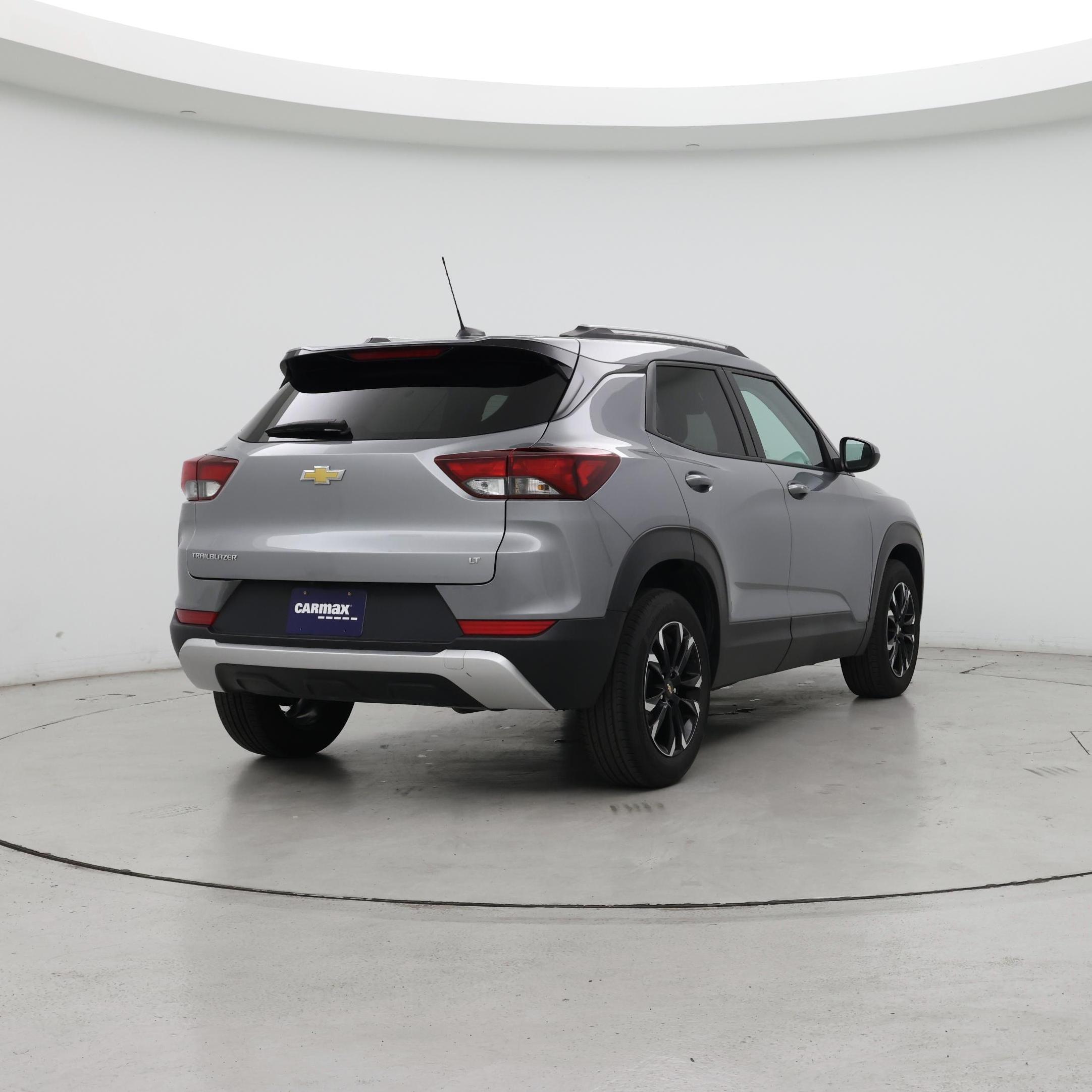 Thumbnail: 2023 Chevrolet TrailBlazer - 8