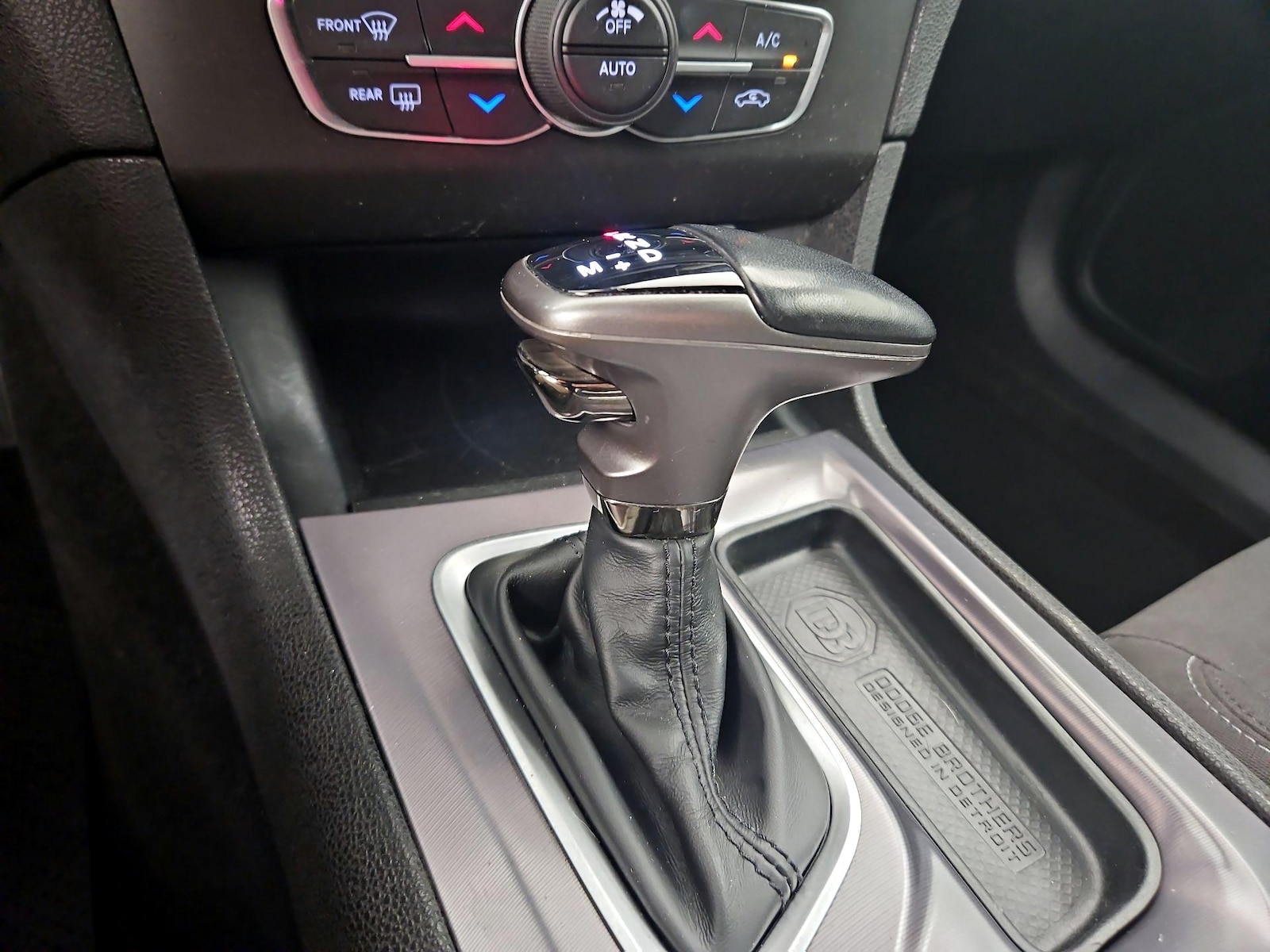 2022 Dodge Charger R/T - Photo 18