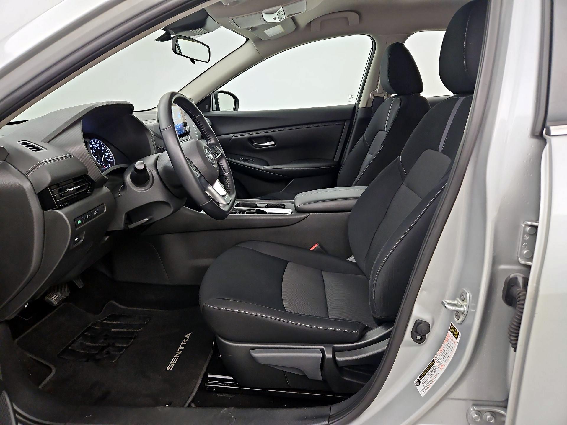 Thumbnail: 2022 Nissan Sentra - 11