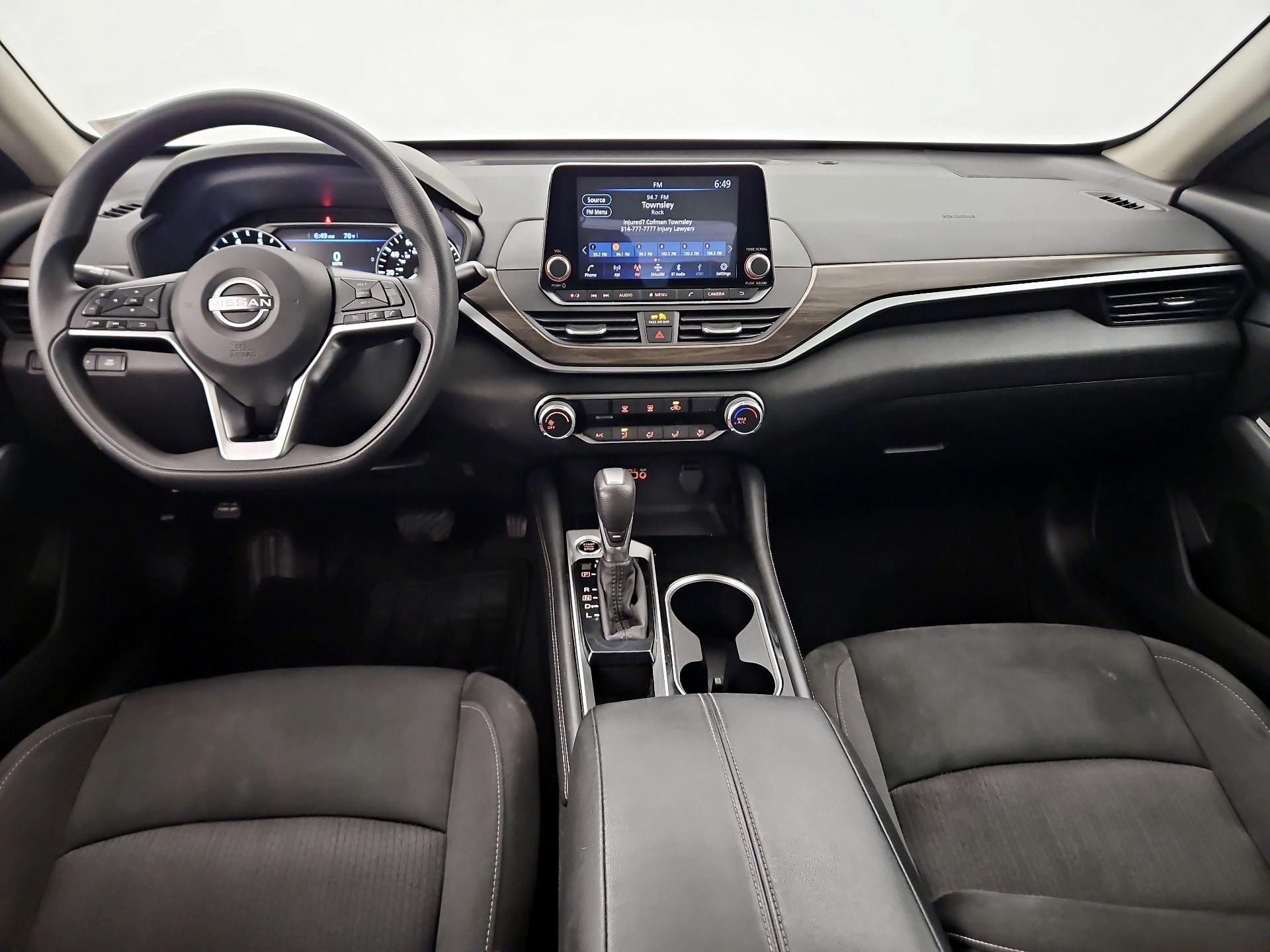 Thumbnail: 2023 Nissan Altima - 9