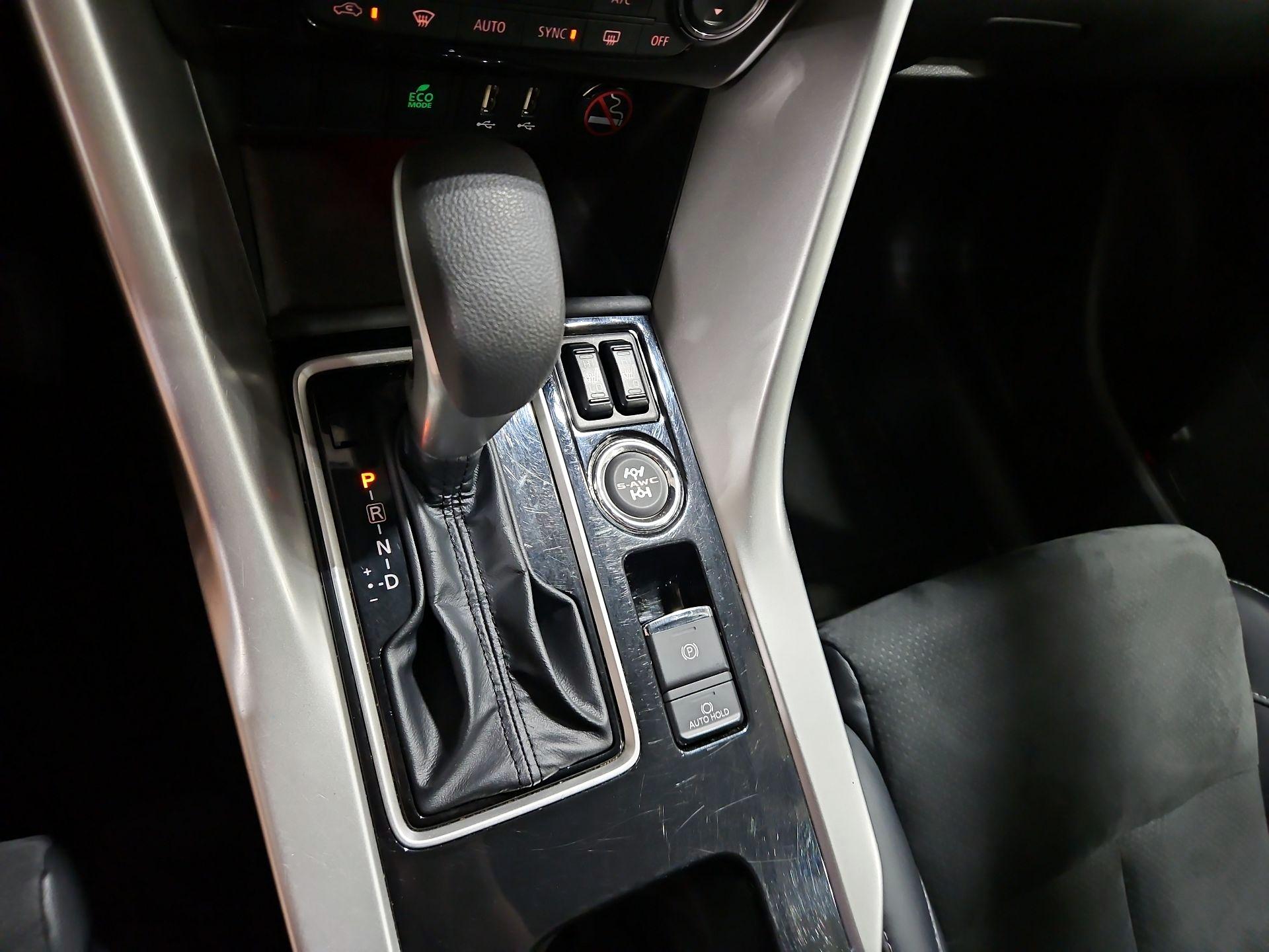 Thumbnail: 2024 Mitsubishi Eclipse Cross - 18