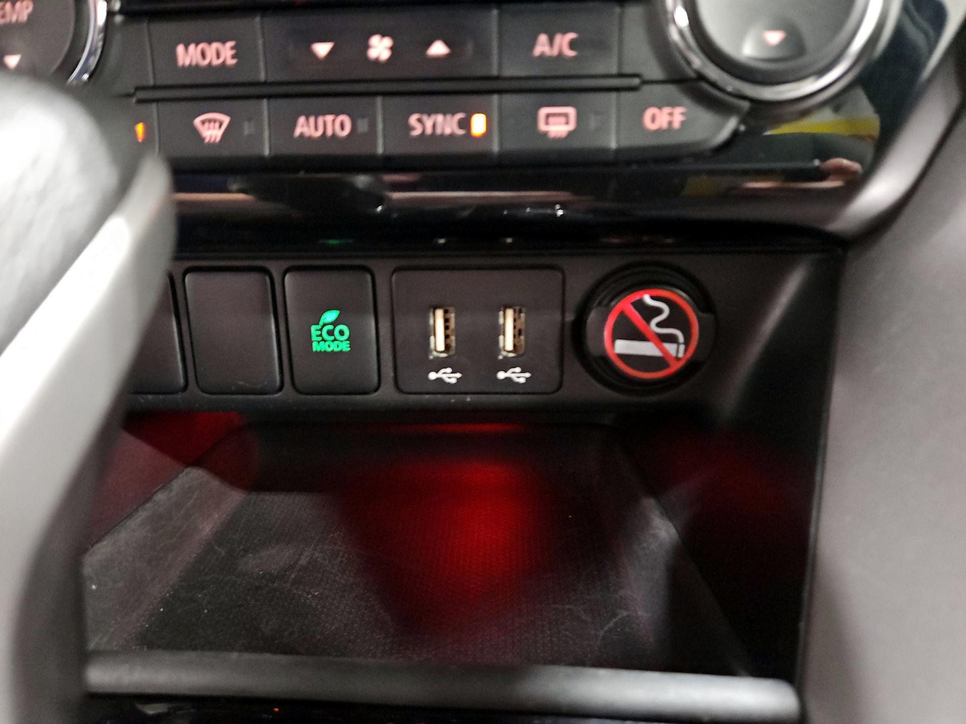 Thumbnail: 2024 Mitsubishi Eclipse Cross - 19