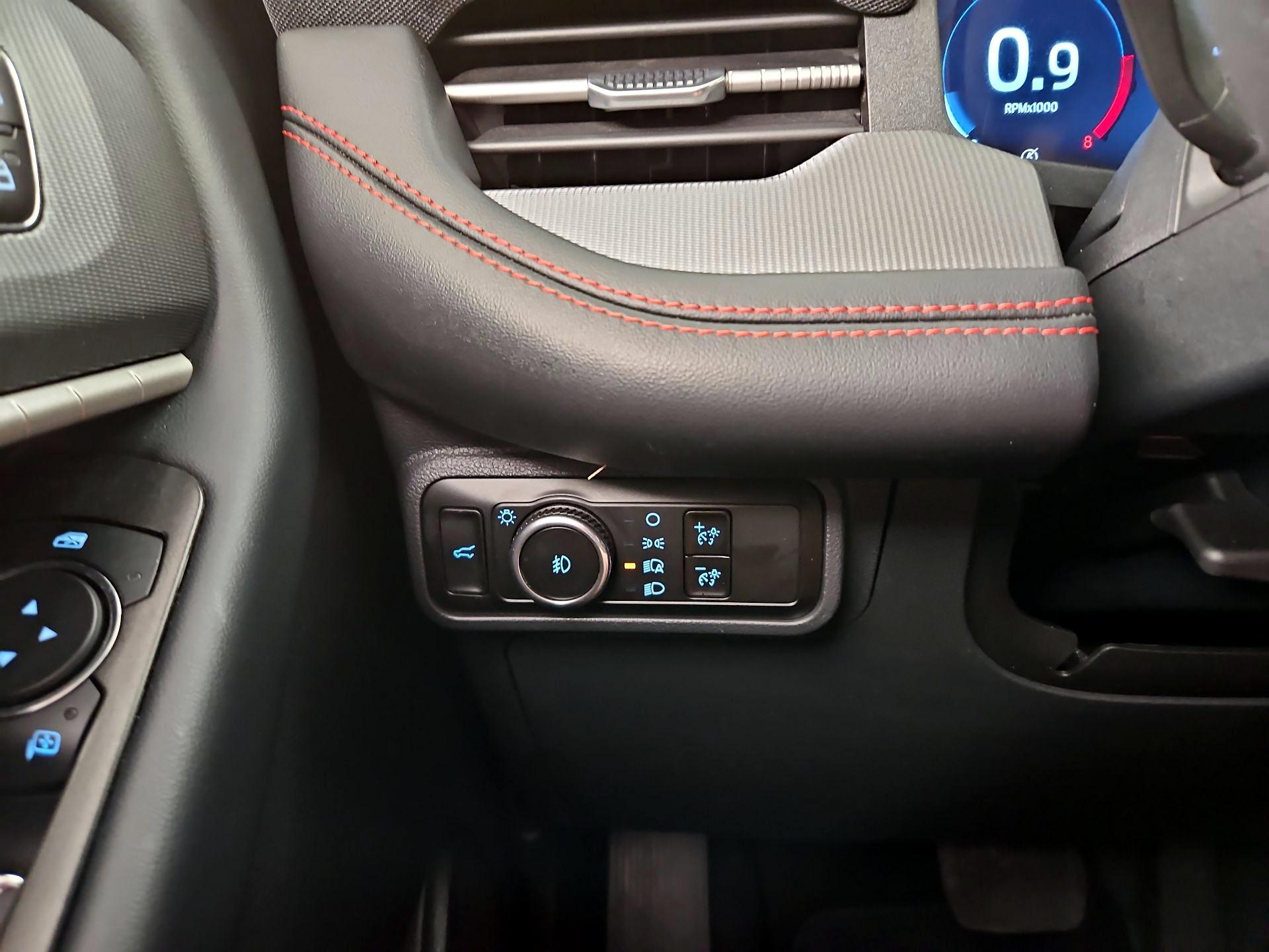 Thumbnail: 2025 Ford Explorer - 13