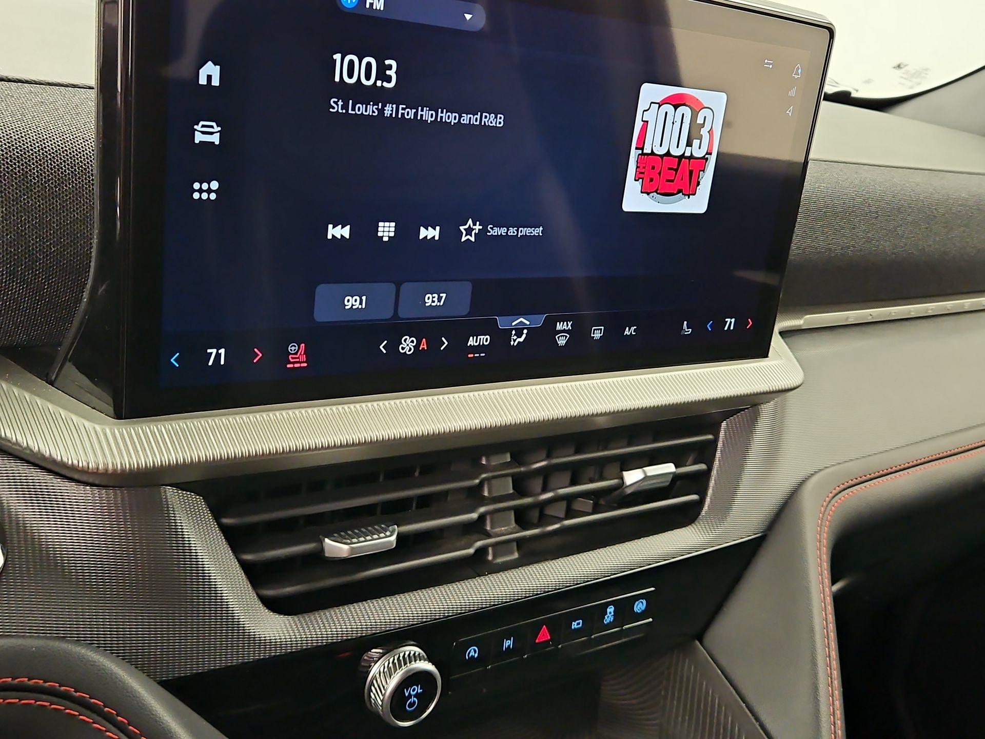 Thumbnail: 2025 Ford Explorer - 17