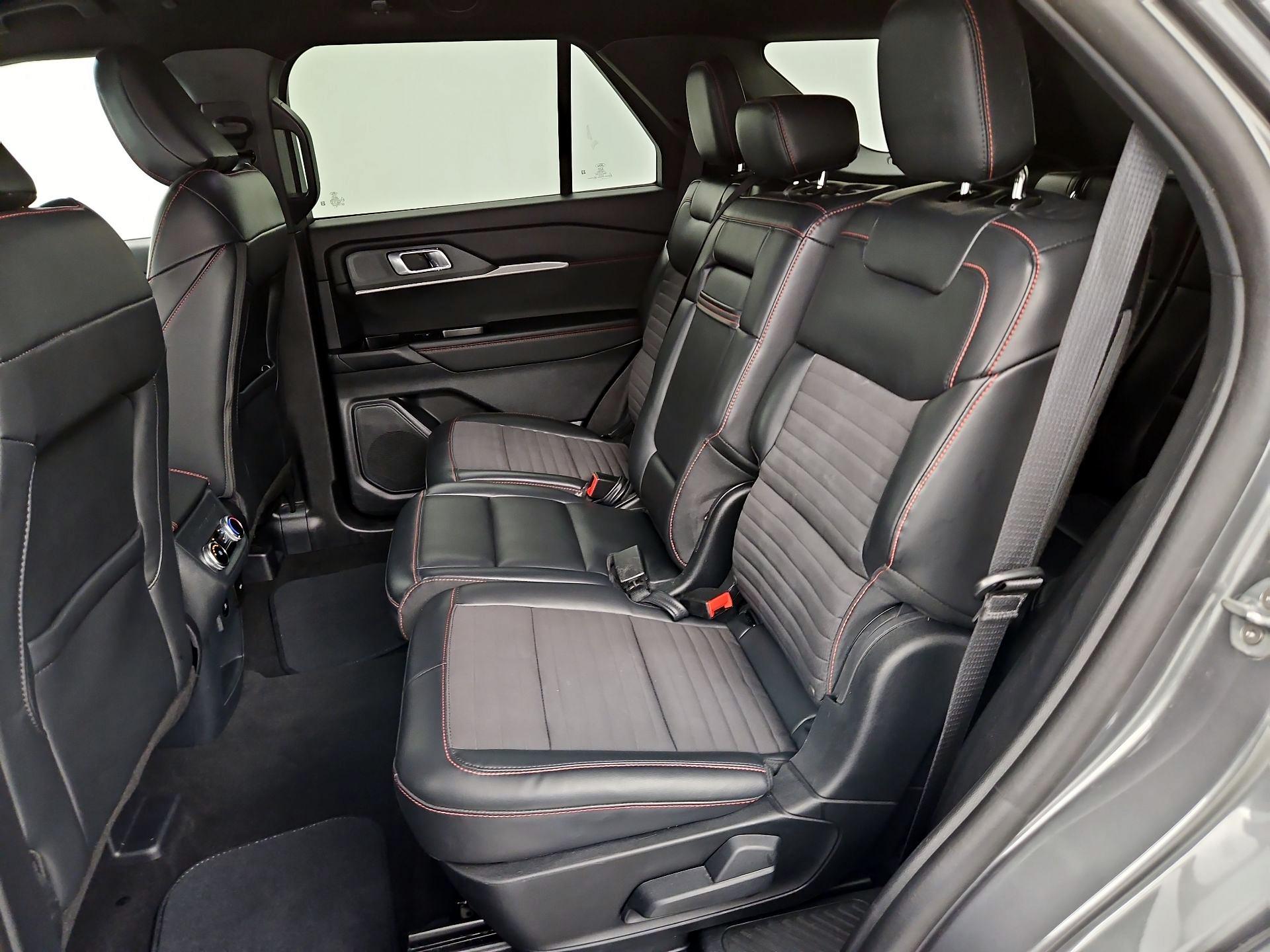 Thumbnail: 2025 Ford Explorer - 20