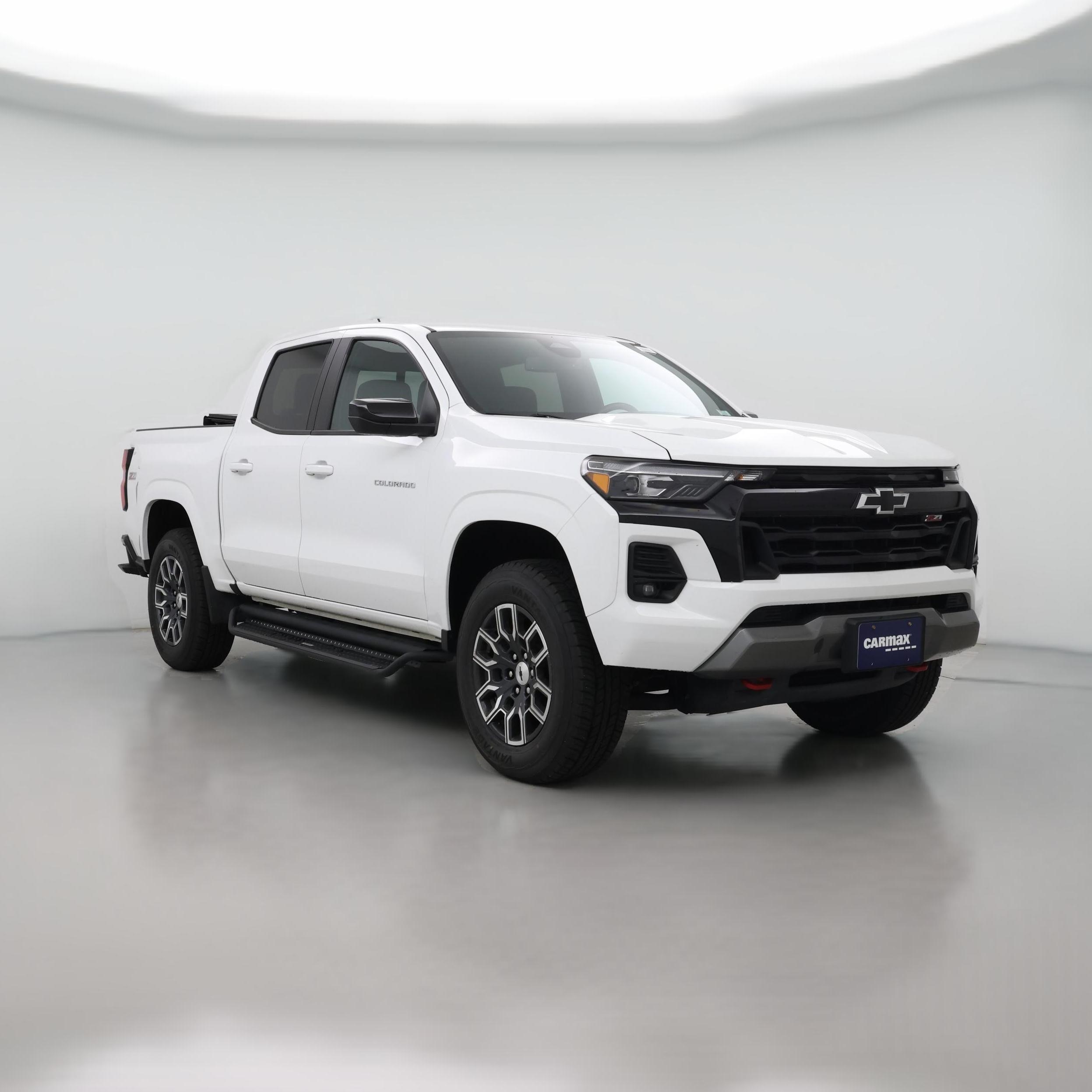 Thumbnail: 2023 Chevrolet Colorado - 1