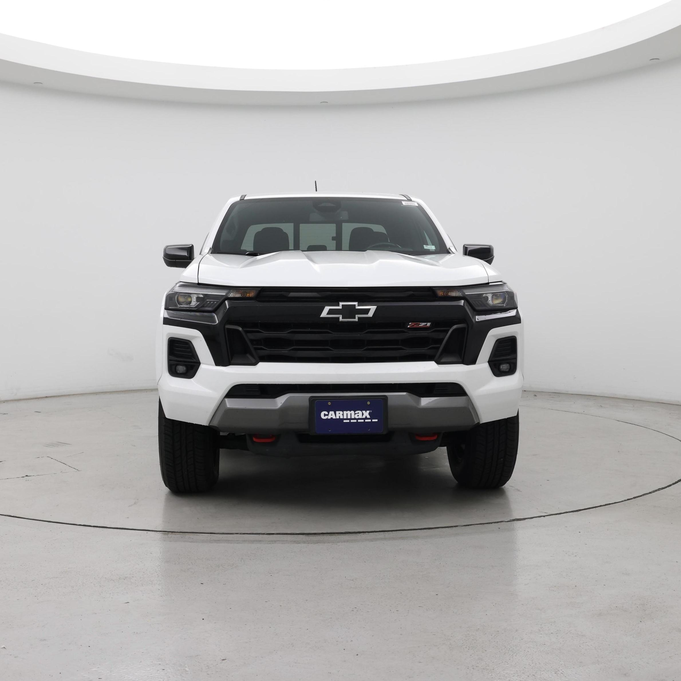 Thumbnail: 2023 Chevrolet Colorado - 5