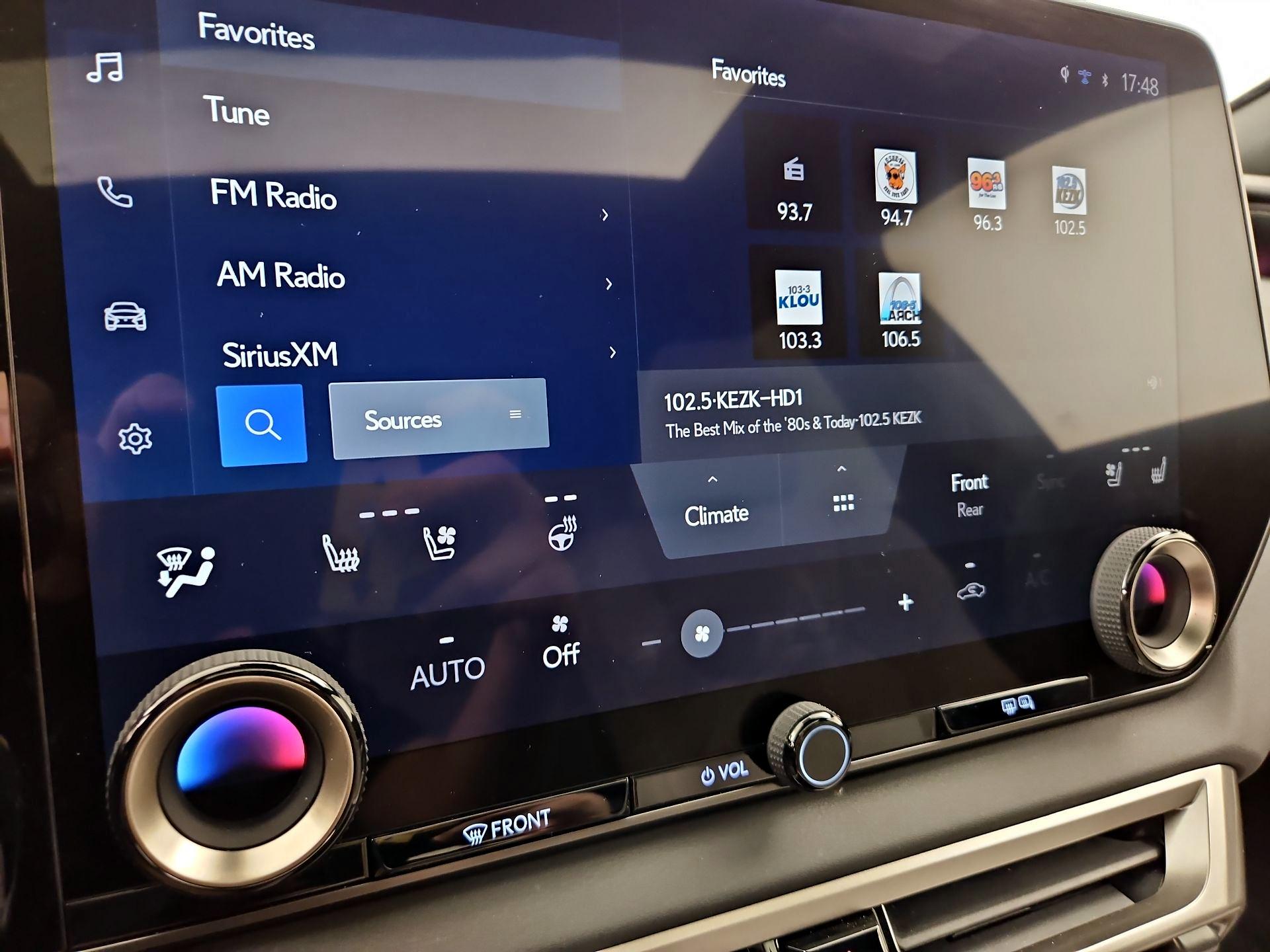 Thumbnail: 2024 Lexus RX - 17