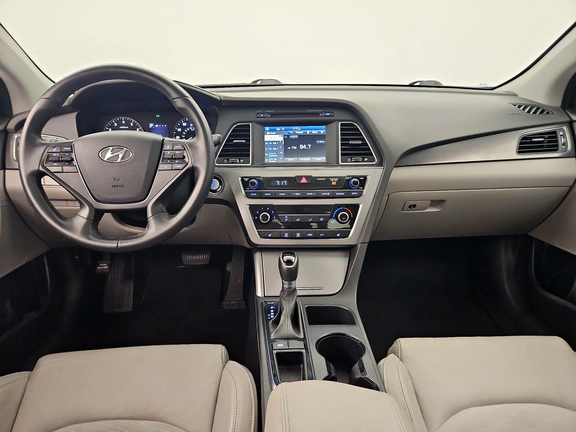 Thumbnail: 2017 Hyundai Sonata - 11