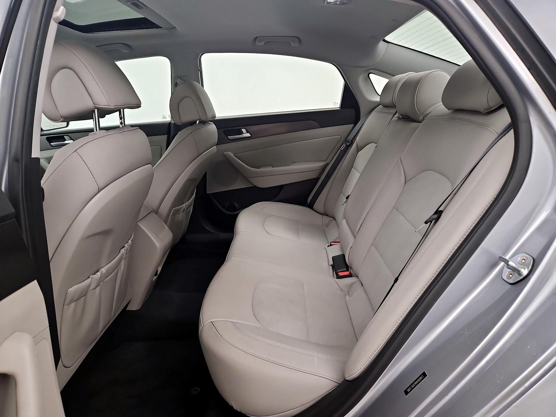 Thumbnail: 2017 Hyundai Sonata - 20